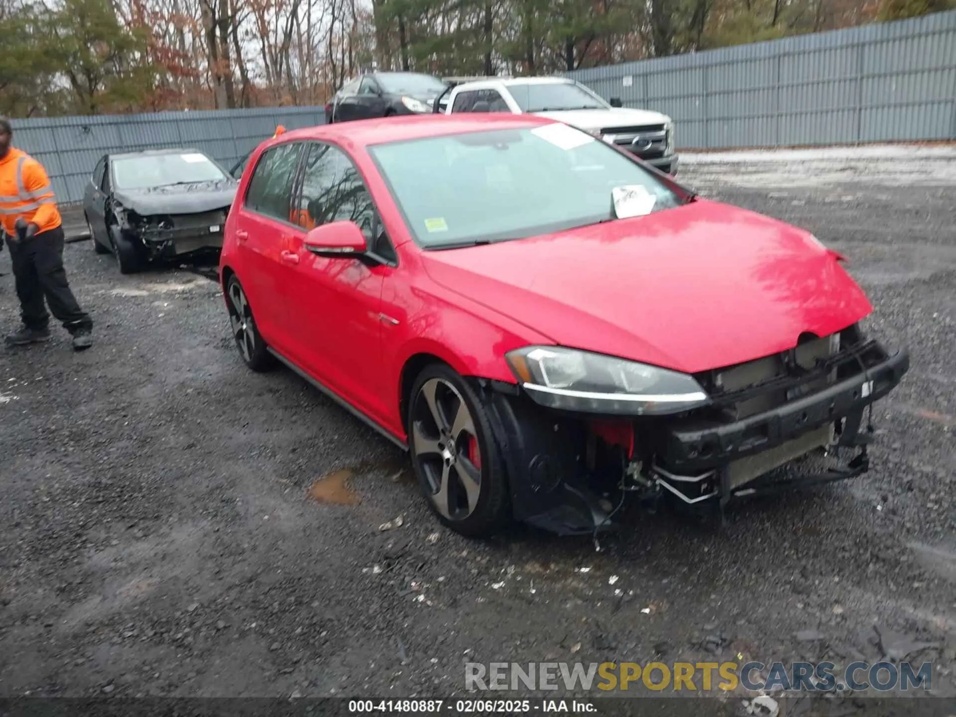 1 Photograph of a damaged car 3VW6T7AU2KM000378 VOLKSWAGEN GOLF GTI 2019