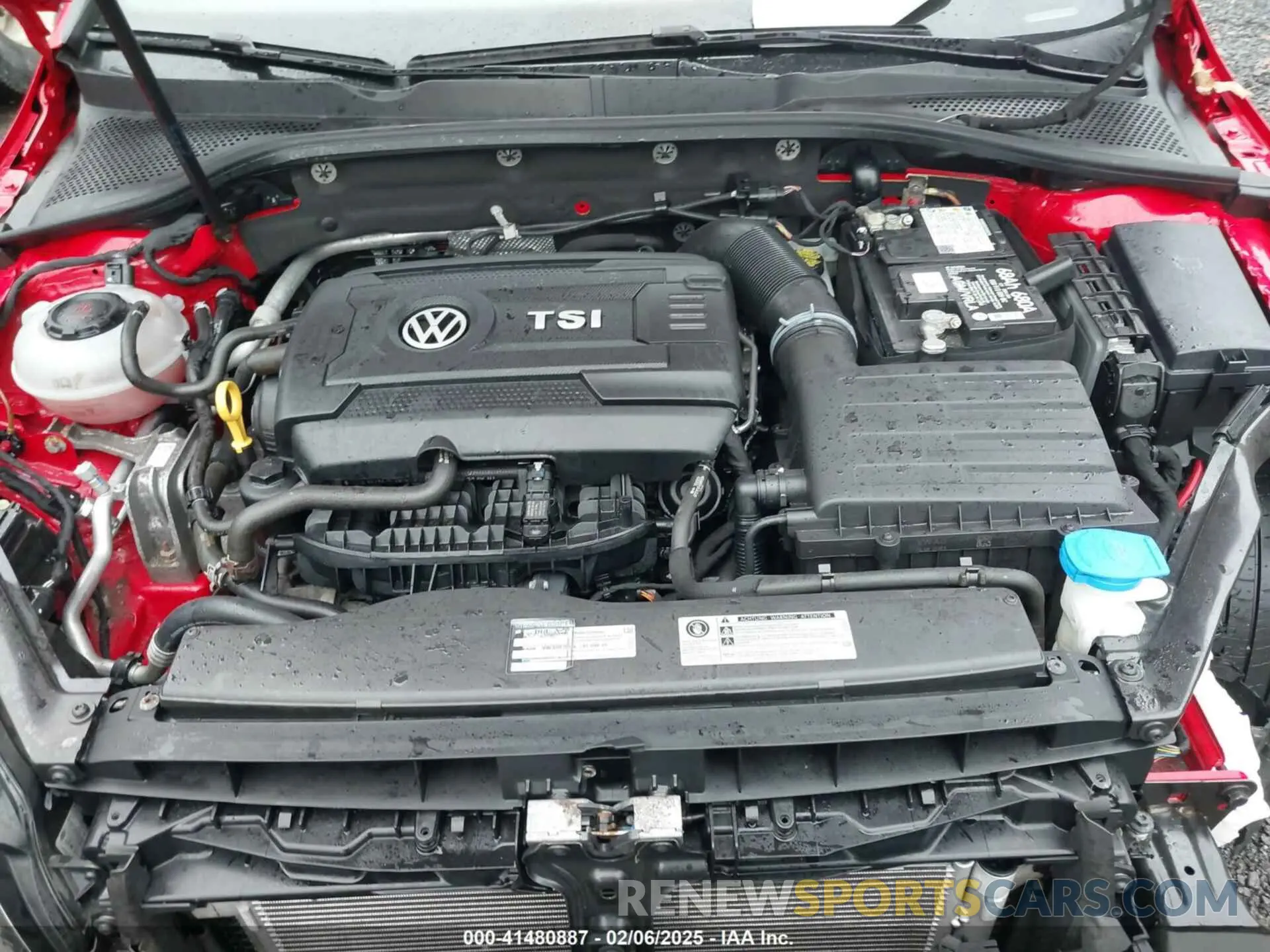 10 Photograph of a damaged car 3VW6T7AU2KM000378 VOLKSWAGEN GOLF GTI 2019