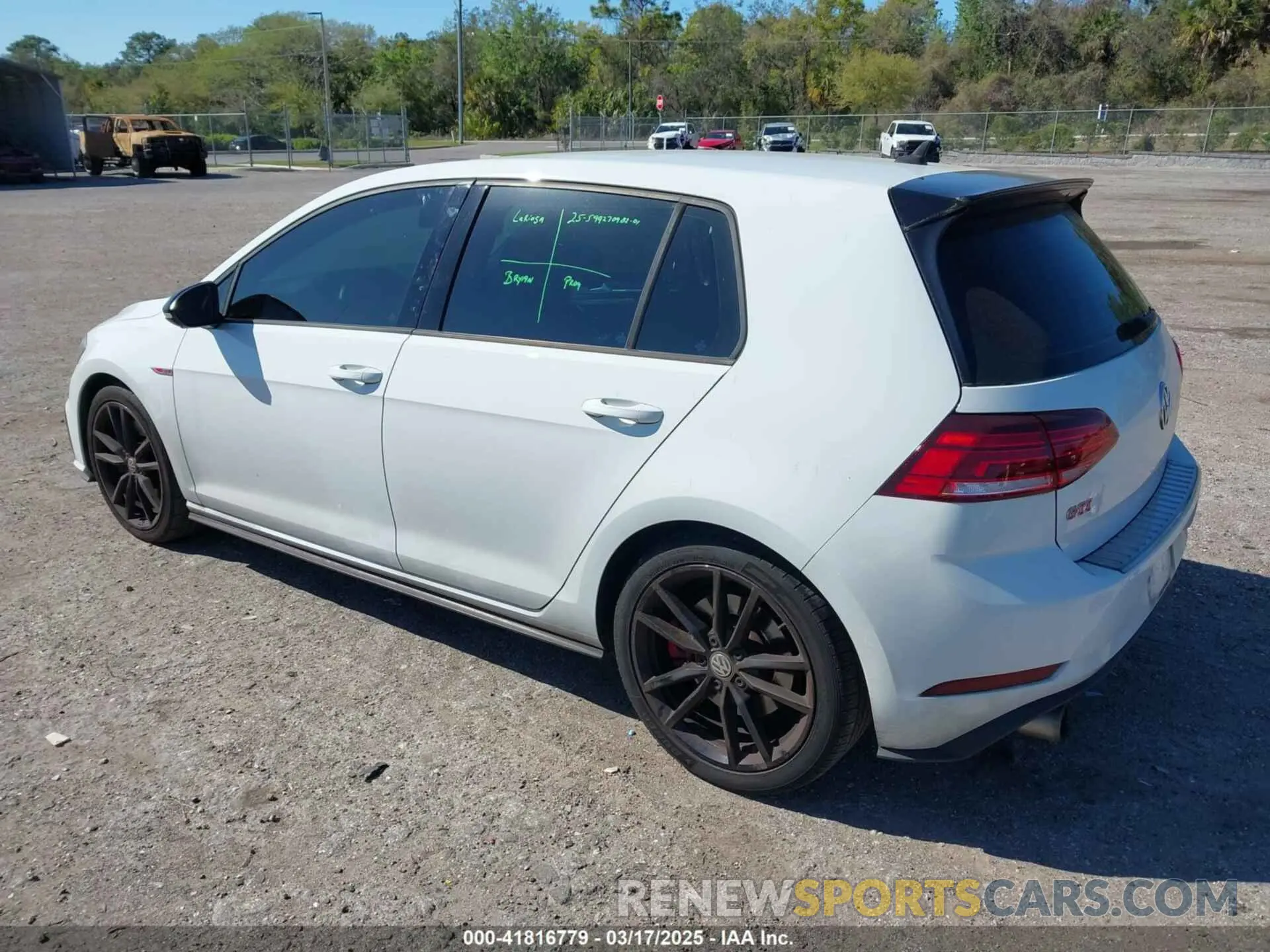 3 Photograph of a damaged car 3VW6T7AU2KM016435 VOLKSWAGEN GOLF GTI 2019