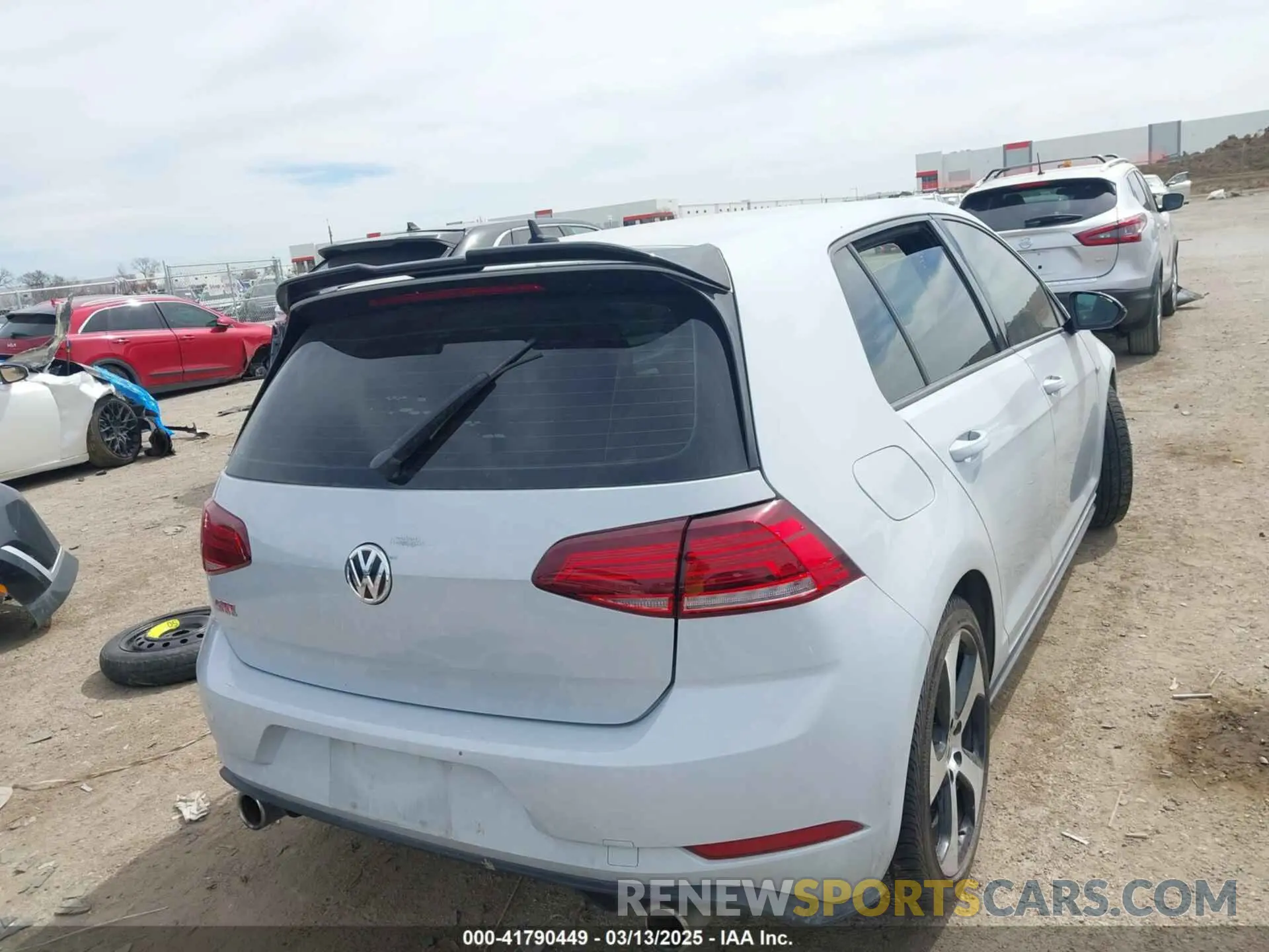 4 Photograph of a damaged car 3VW6T7AU5KM020317 VOLKSWAGEN GOLF GTI 2019