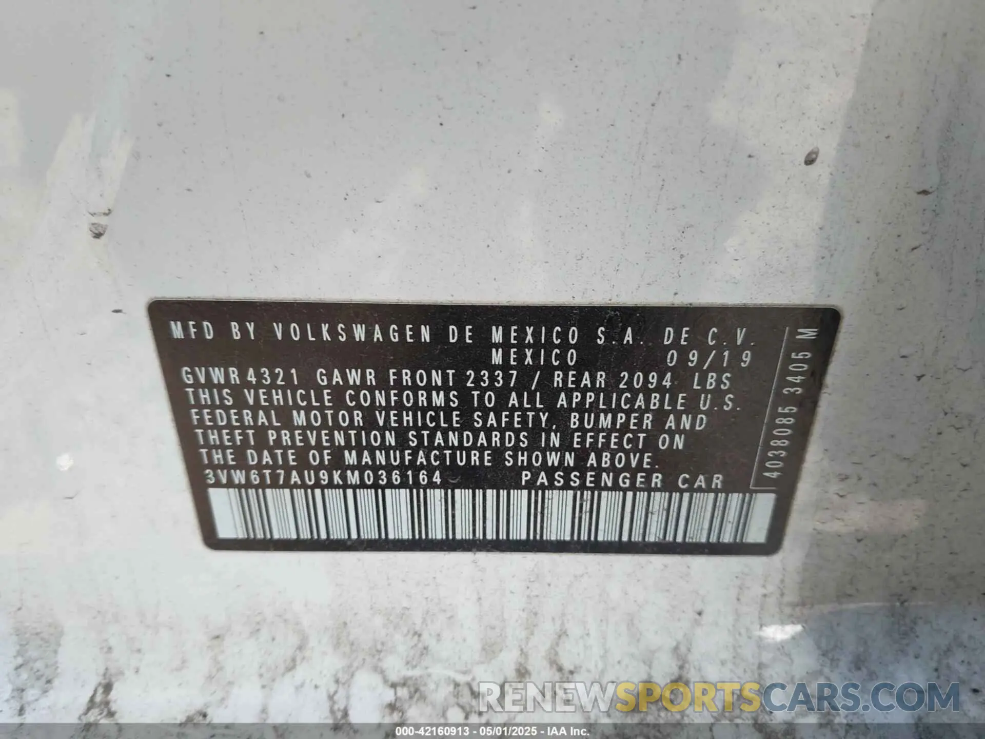 9 Photograph of a damaged car 3VW6T7AU9KM036164 VOLKSWAGEN GOLF GTI 2019