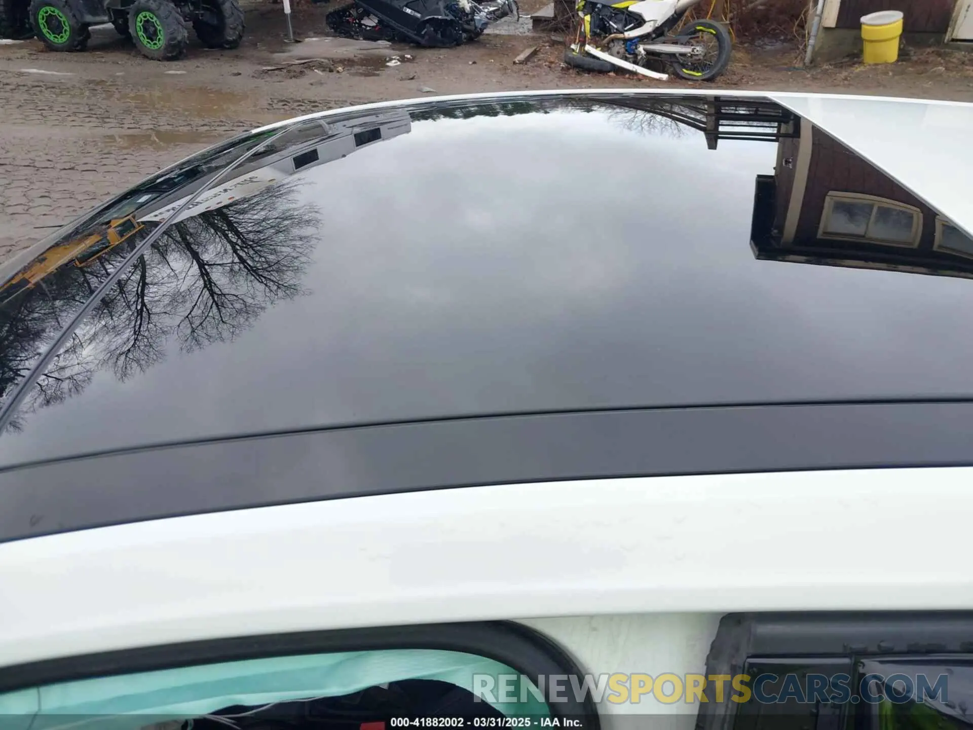 18 Photograph of a damaged car 3VW5T7AU6LM008710 VOLKSWAGEN GOLF GTI 2020