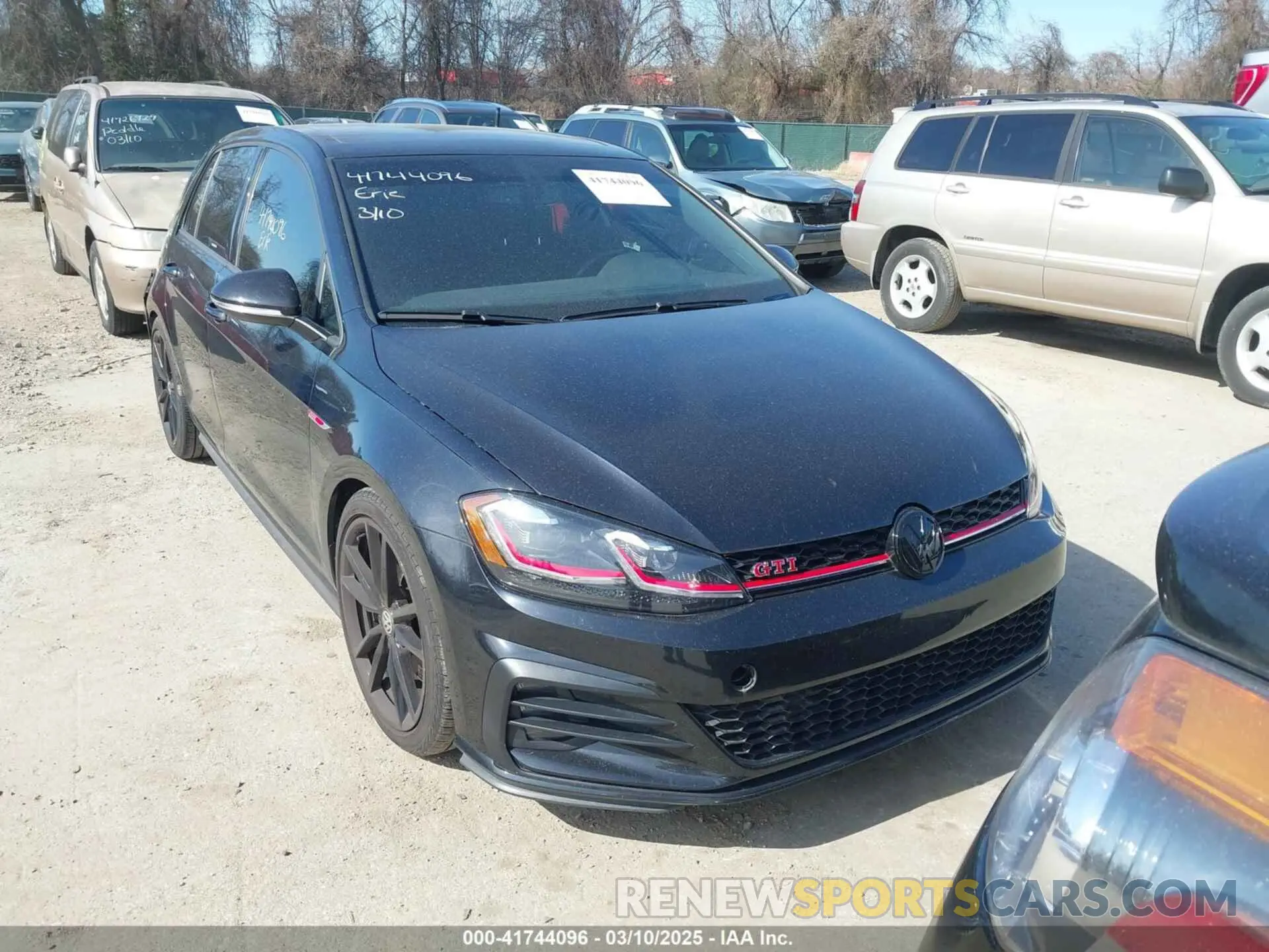 13 Photograph of a damaged car 3VW5T7AU6MM009986 VOLKSWAGEN GOLF GTI 2021