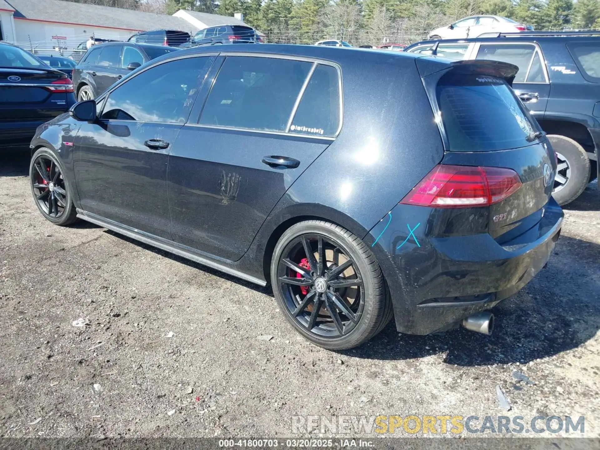 3 Photograph of a damaged car 3VW6T7AU1MM008104 VOLKSWAGEN GOLF GTI 2021