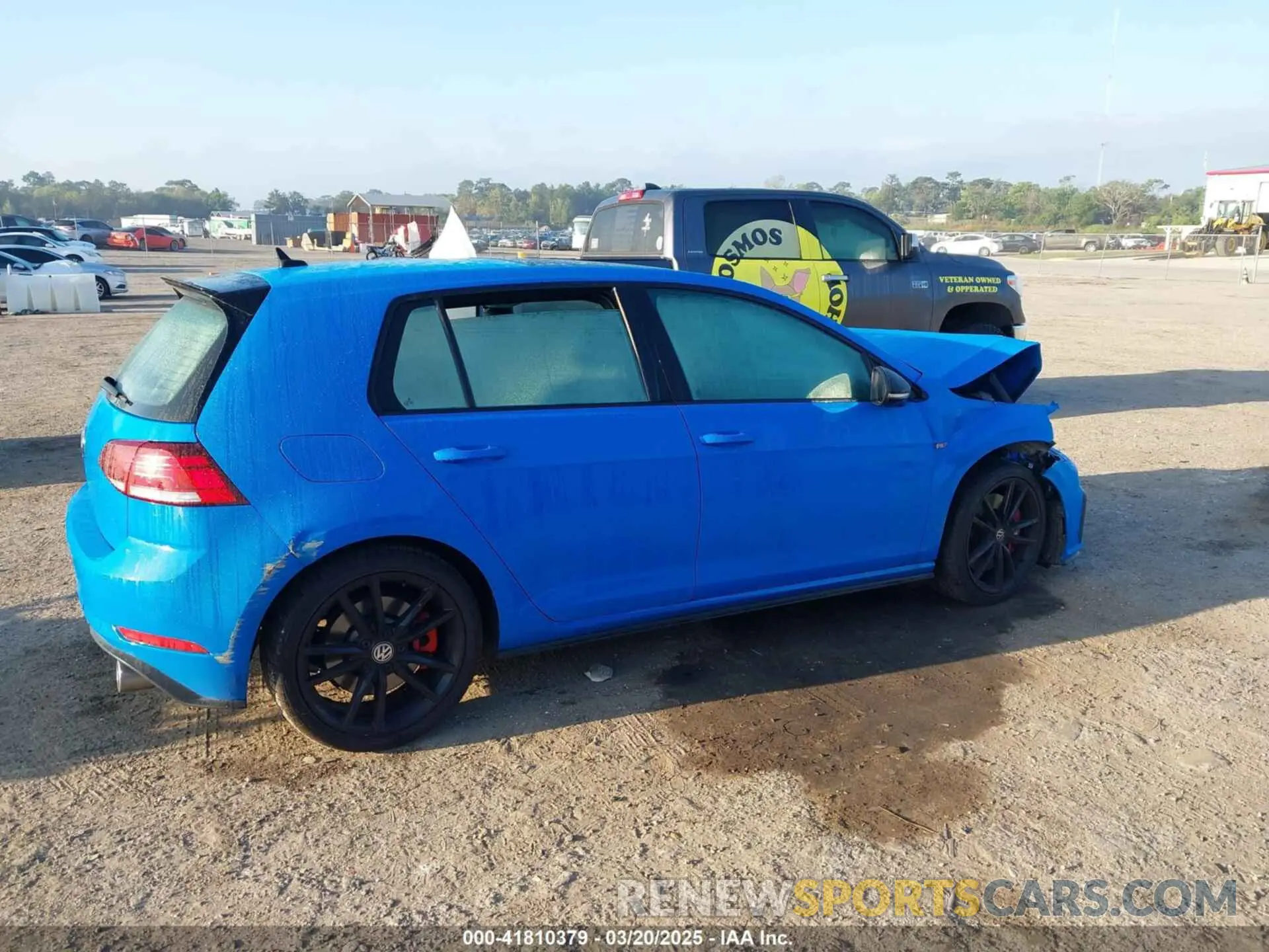 14 Photograph of a damaged car 3VW6T7AU6MM007269 VOLKSWAGEN GOLF GTI 2021