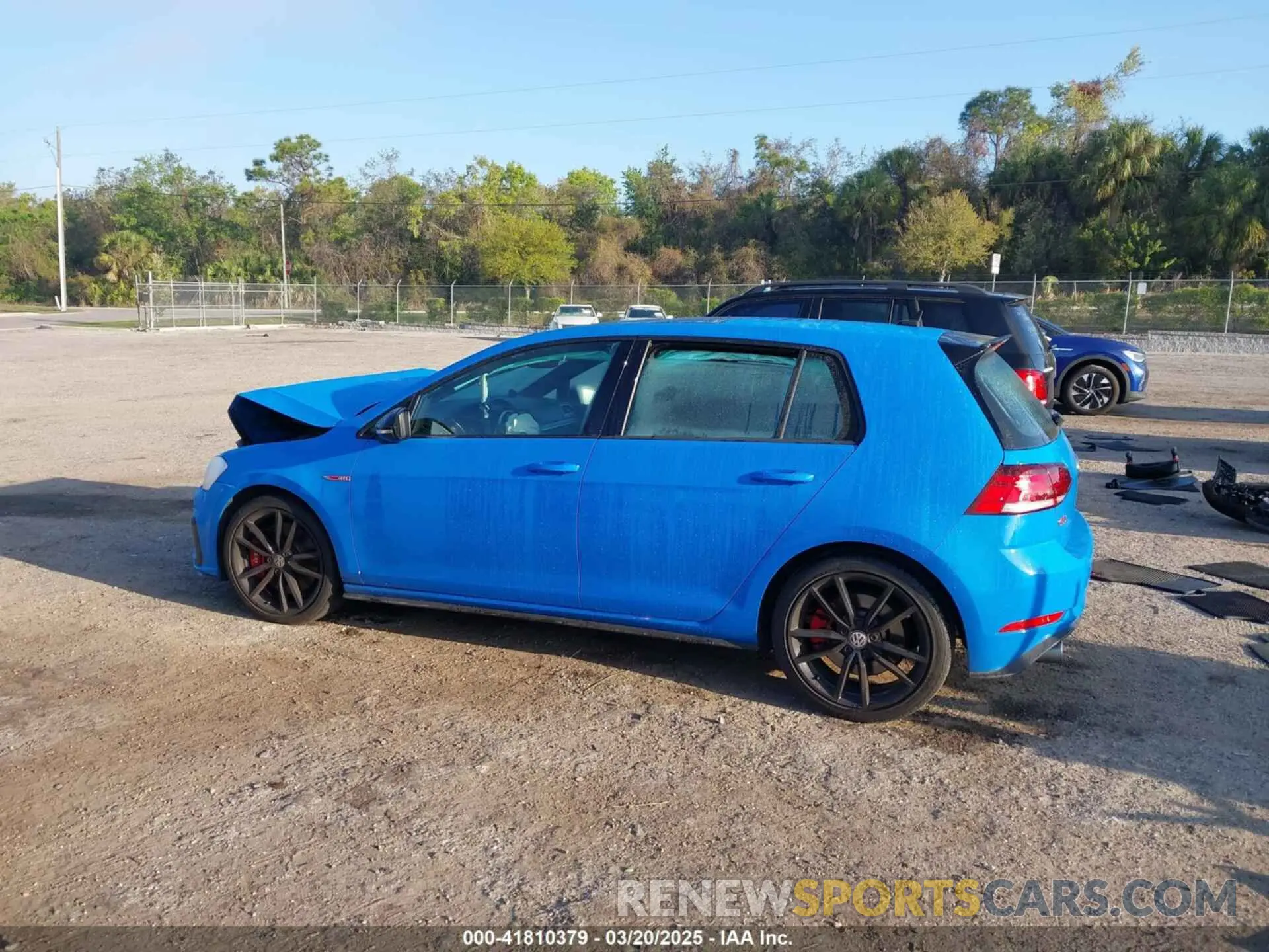 15 Photograph of a damaged car 3VW6T7AU6MM007269 VOLKSWAGEN GOLF GTI 2021
