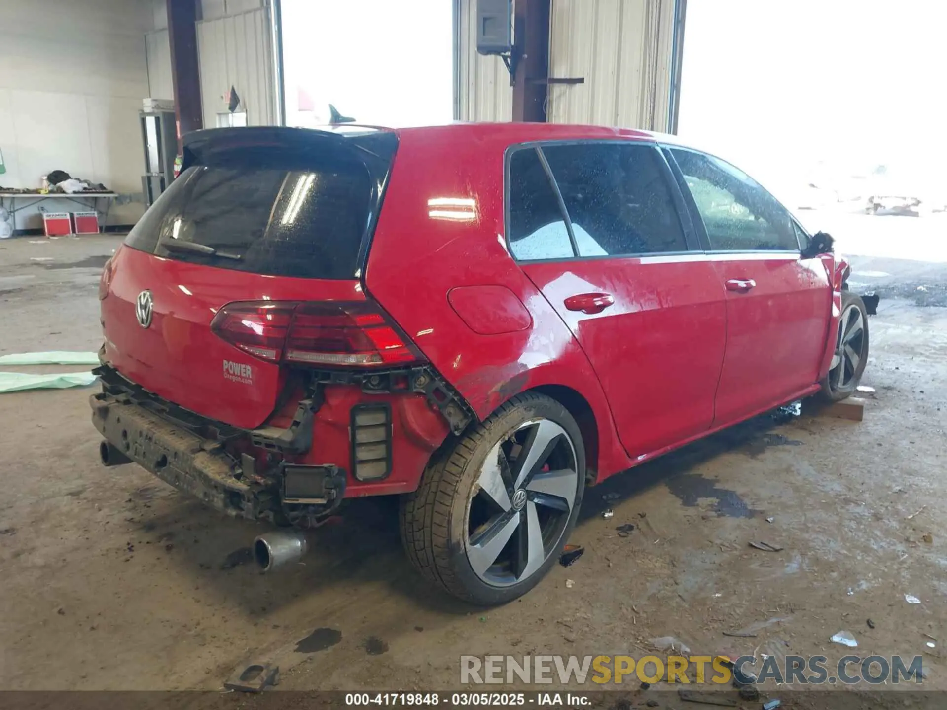 4 Photograph of a damaged car 3VW6T7AU9MM001384 VOLKSWAGEN GOLF GTI 2021