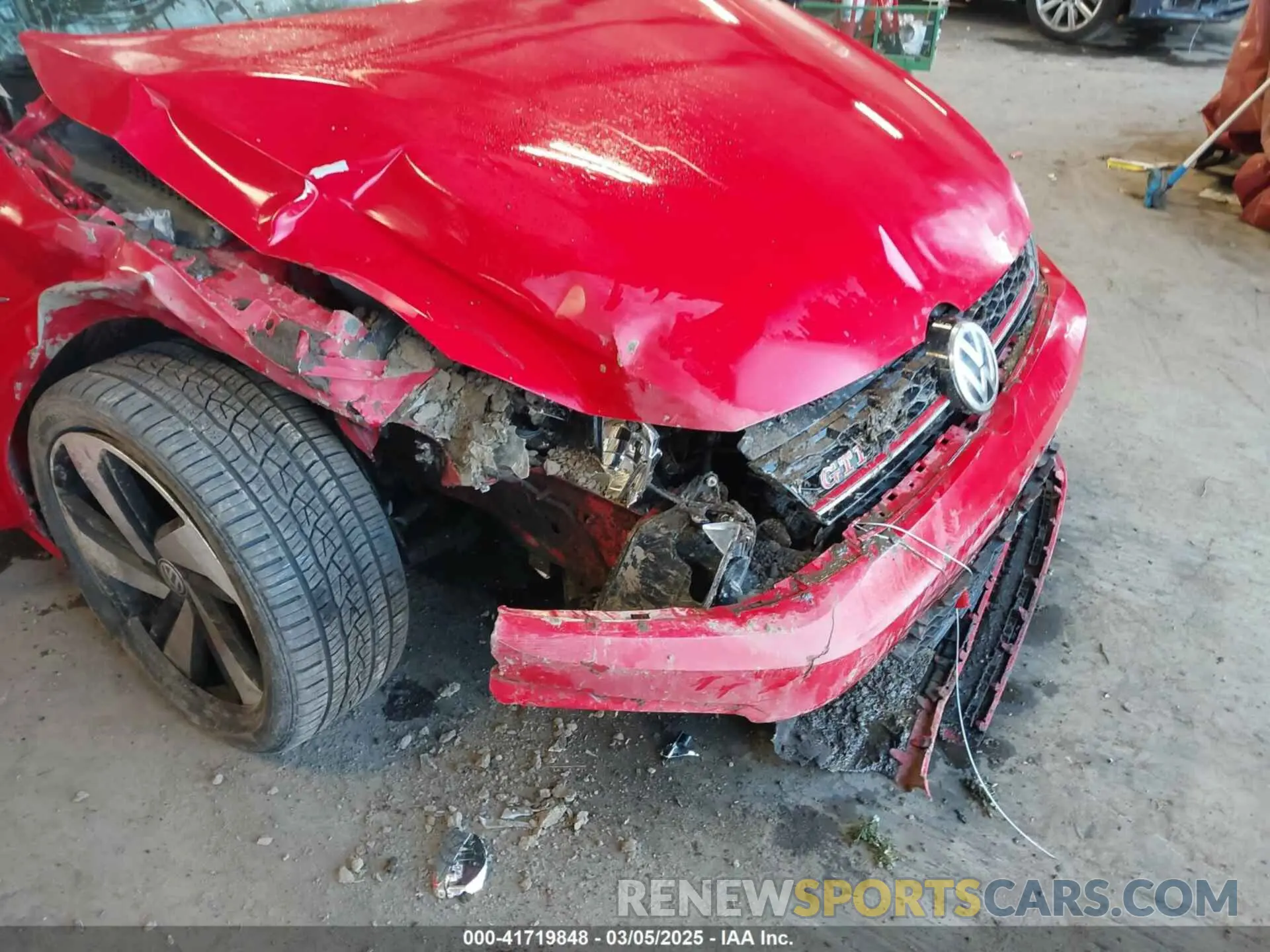 6 Photograph of a damaged car 3VW6T7AU9MM001384 VOLKSWAGEN GOLF GTI 2021