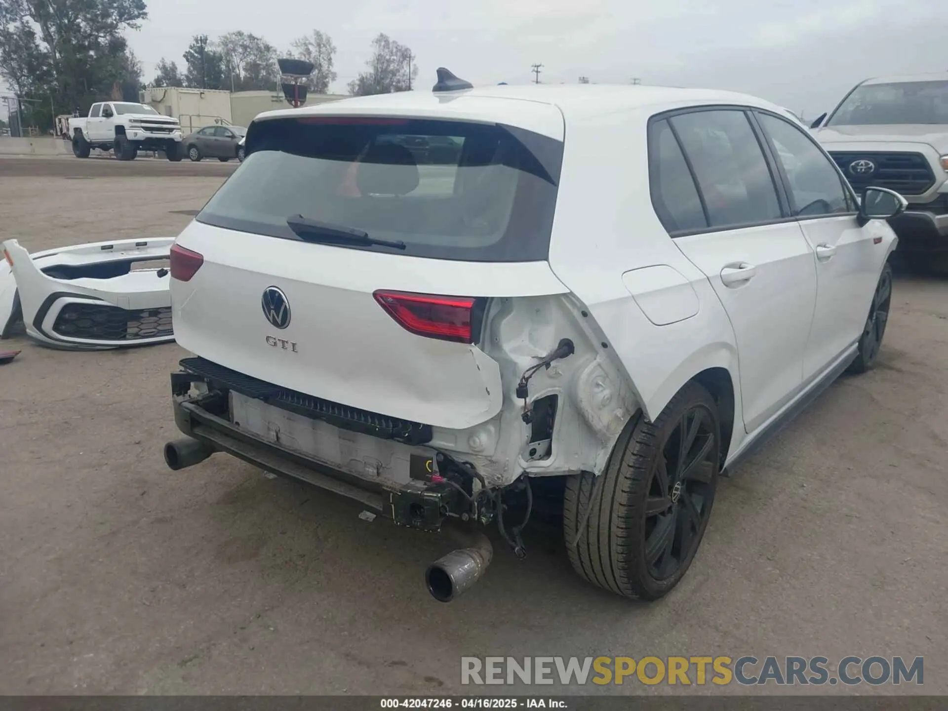 4 Photograph of a damaged car WVW3A7CD4PW147432 VOLKSWAGEN GOLF GTI 2023