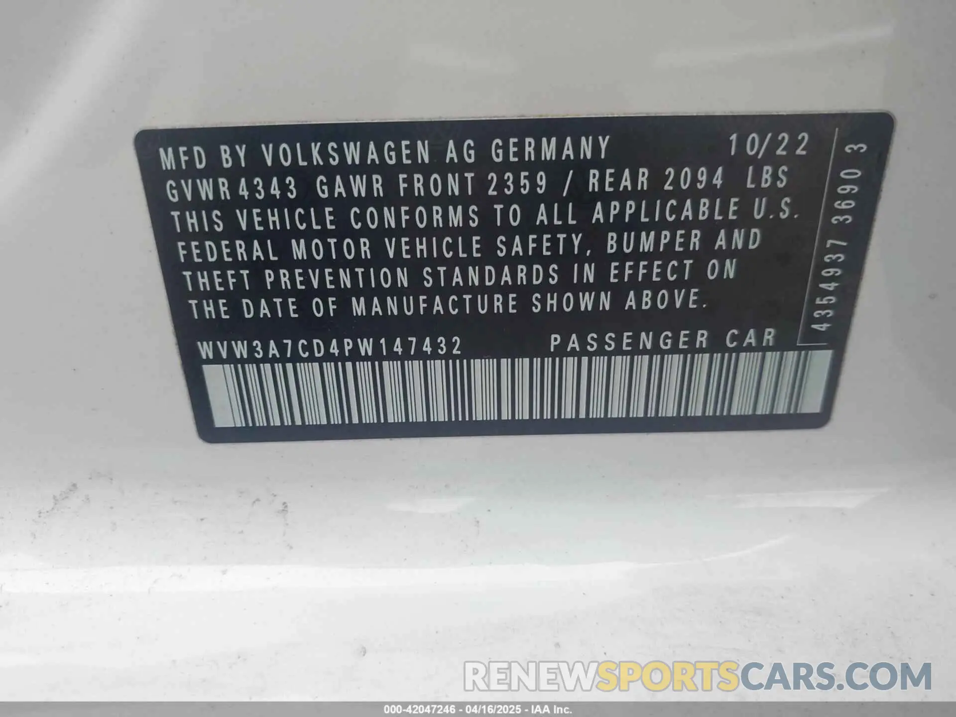 9 Photograph of a damaged car WVW3A7CD4PW147432 VOLKSWAGEN GOLF GTI 2023