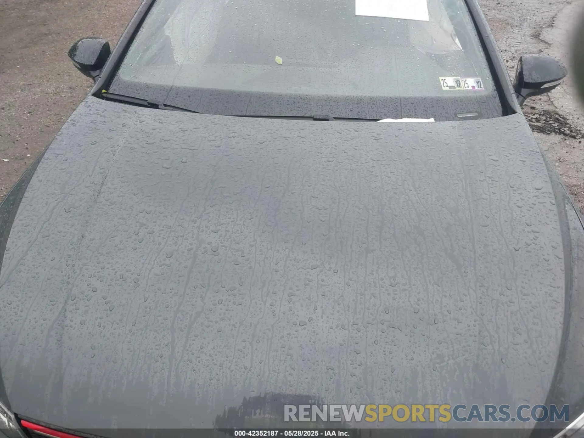 10 Photograph of a damaged car WVW2A7CD8RW232952 VOLKSWAGEN GOLF GTI 2024