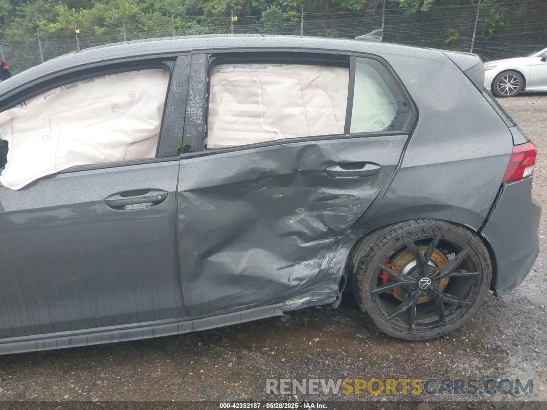 6 Photograph of a damaged car WVW2A7CD8RW232952 VOLKSWAGEN GOLF GTI 2024