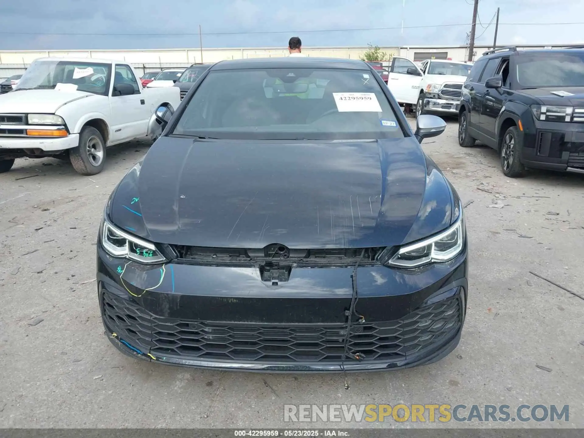 13 Photograph of a damaged car WVWRA7CD0RW149854 VOLKSWAGEN GOLF GTI 2024