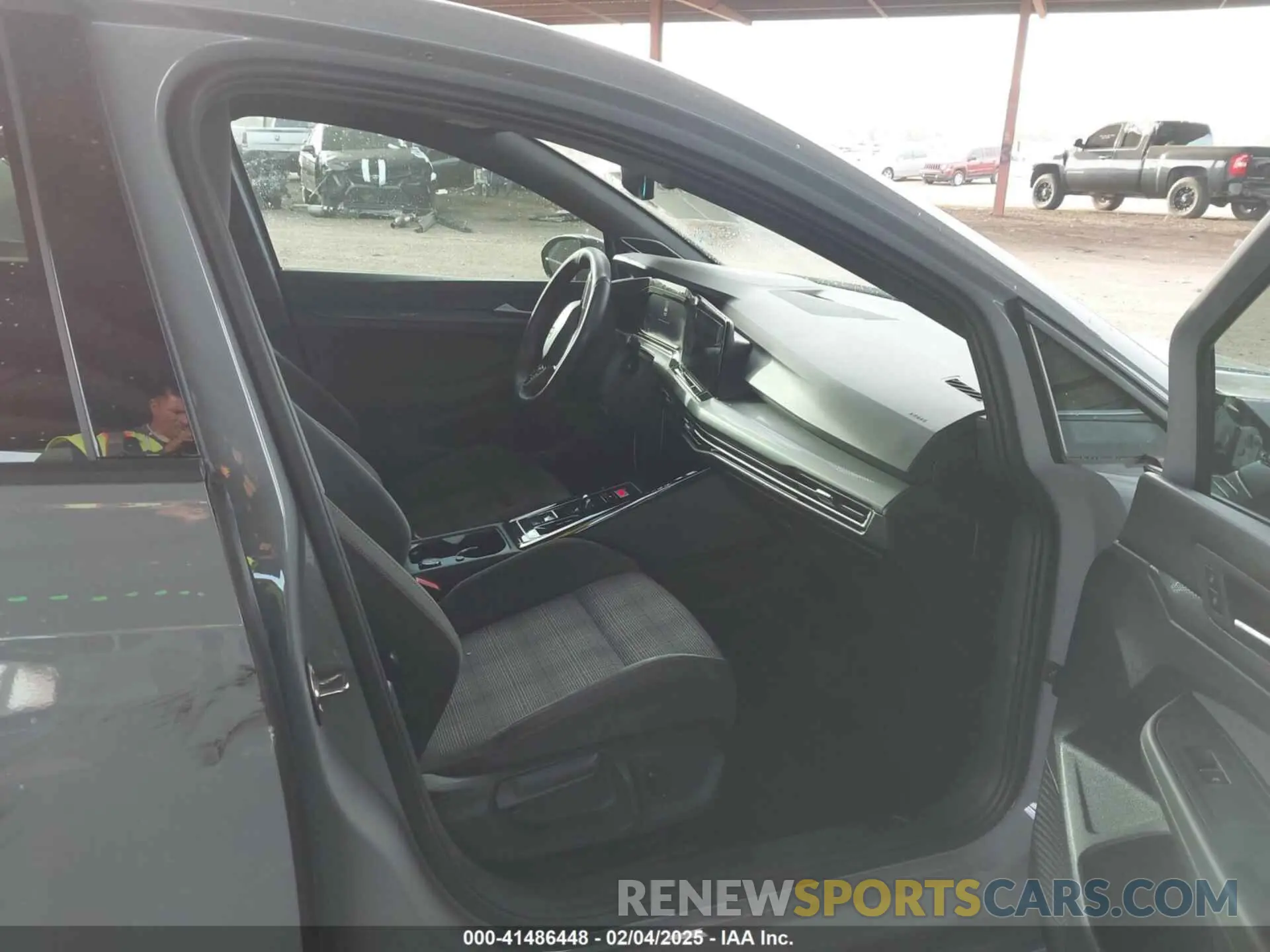 5 Photograph of a damaged car WVWRA7CD6RW145923 VOLKSWAGEN GOLF GTI 2024