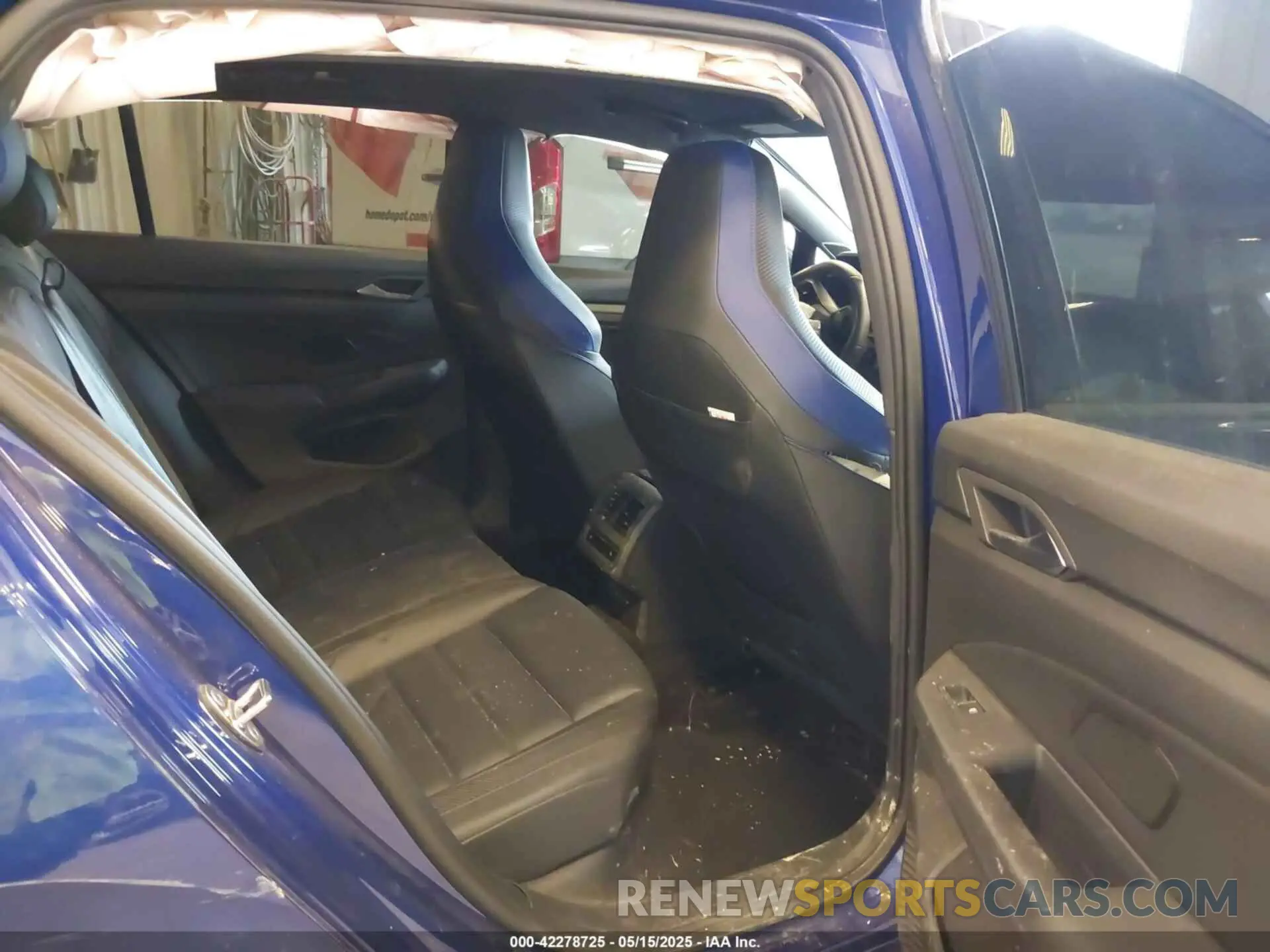 8 Photograph of a damaged car WVWEB7CD2RW225649 VOLKSWAGEN GOLF R 2024