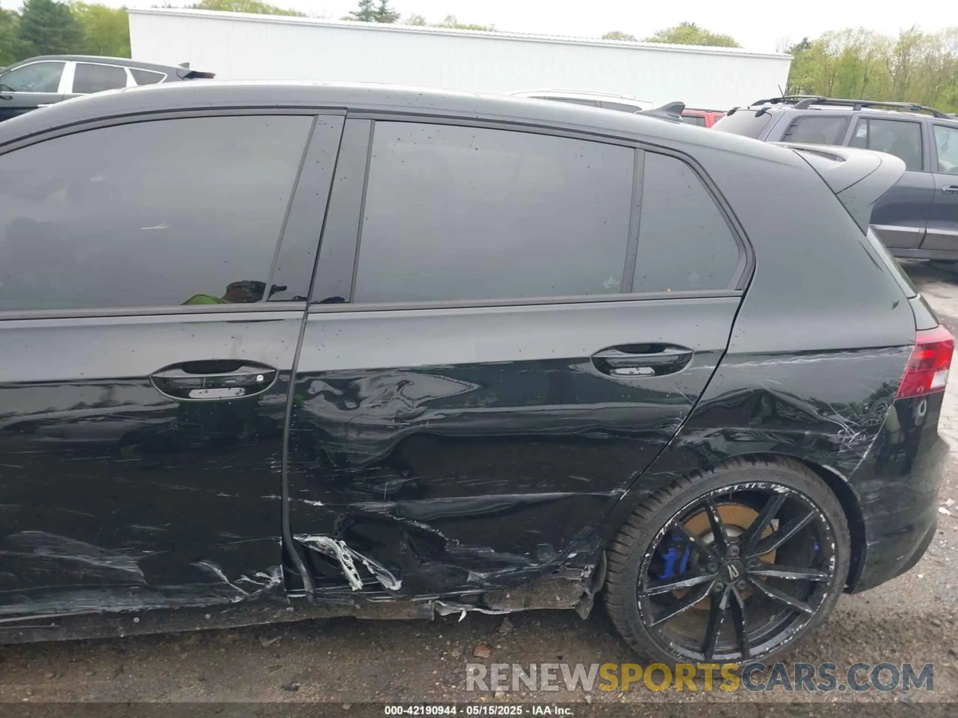 22 Photograph of a damaged car WVWFB7CD8RW225160 VOLKSWAGEN GOLF R 2024