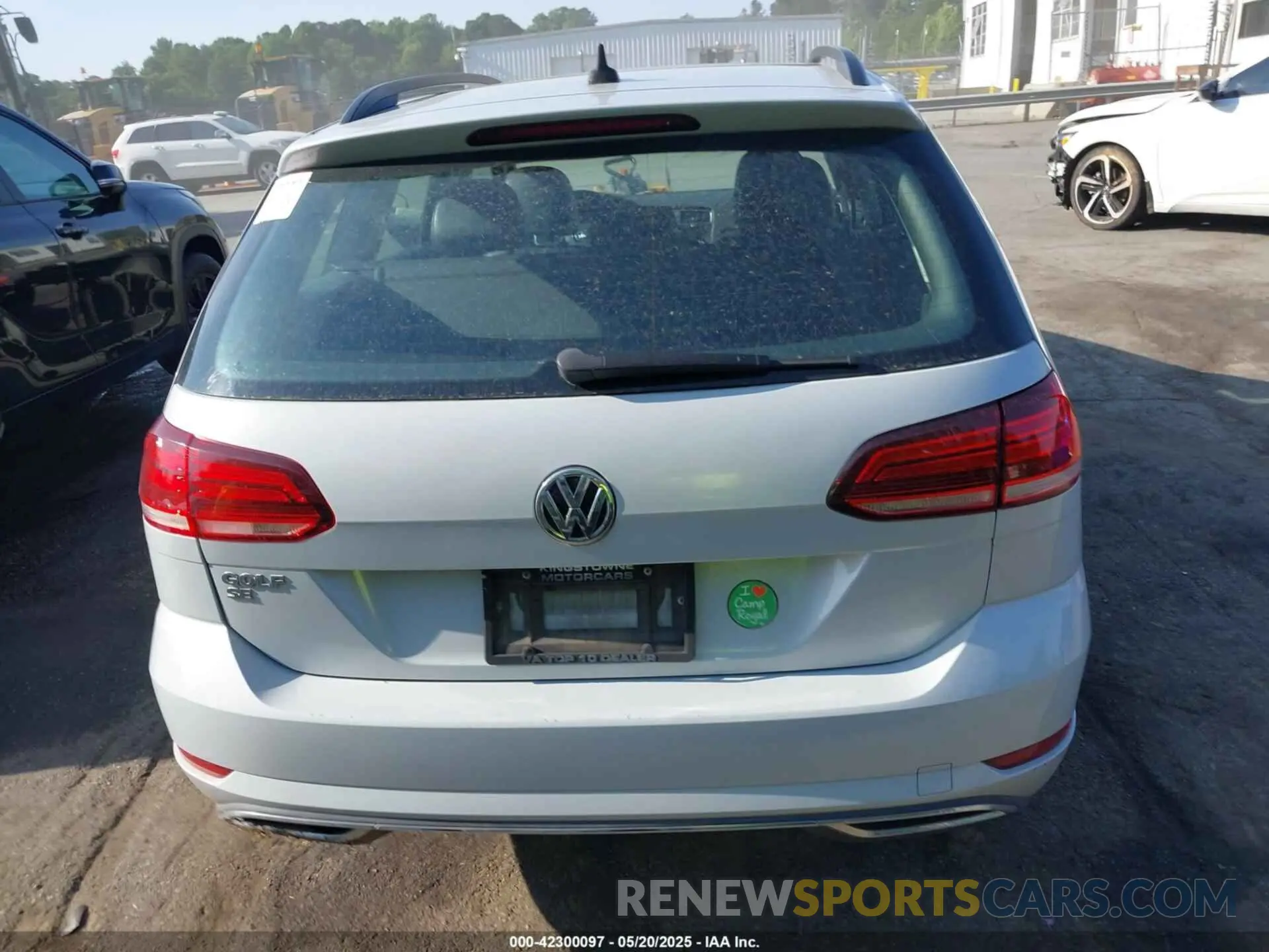 16 Photograph of a damaged car 3VWY57AU3KM515165 VOLKSWAGEN GOLF SPORTWAGEN 2019