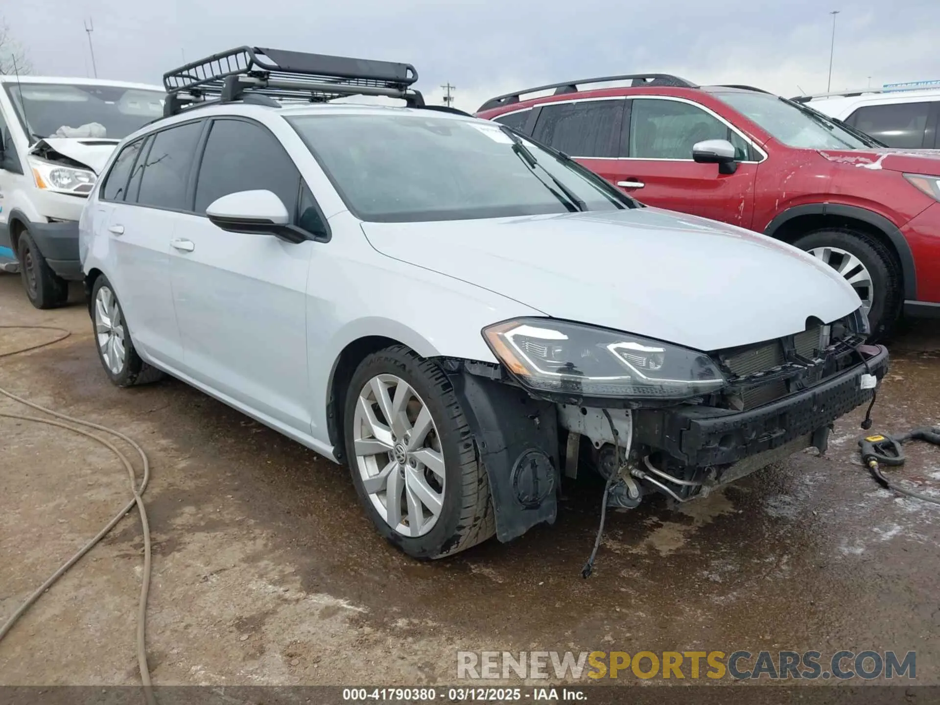1 Photograph of a damaged car 3VWY57AU7KM502547 VOLKSWAGEN GOLF SPORTWAGEN 2019
