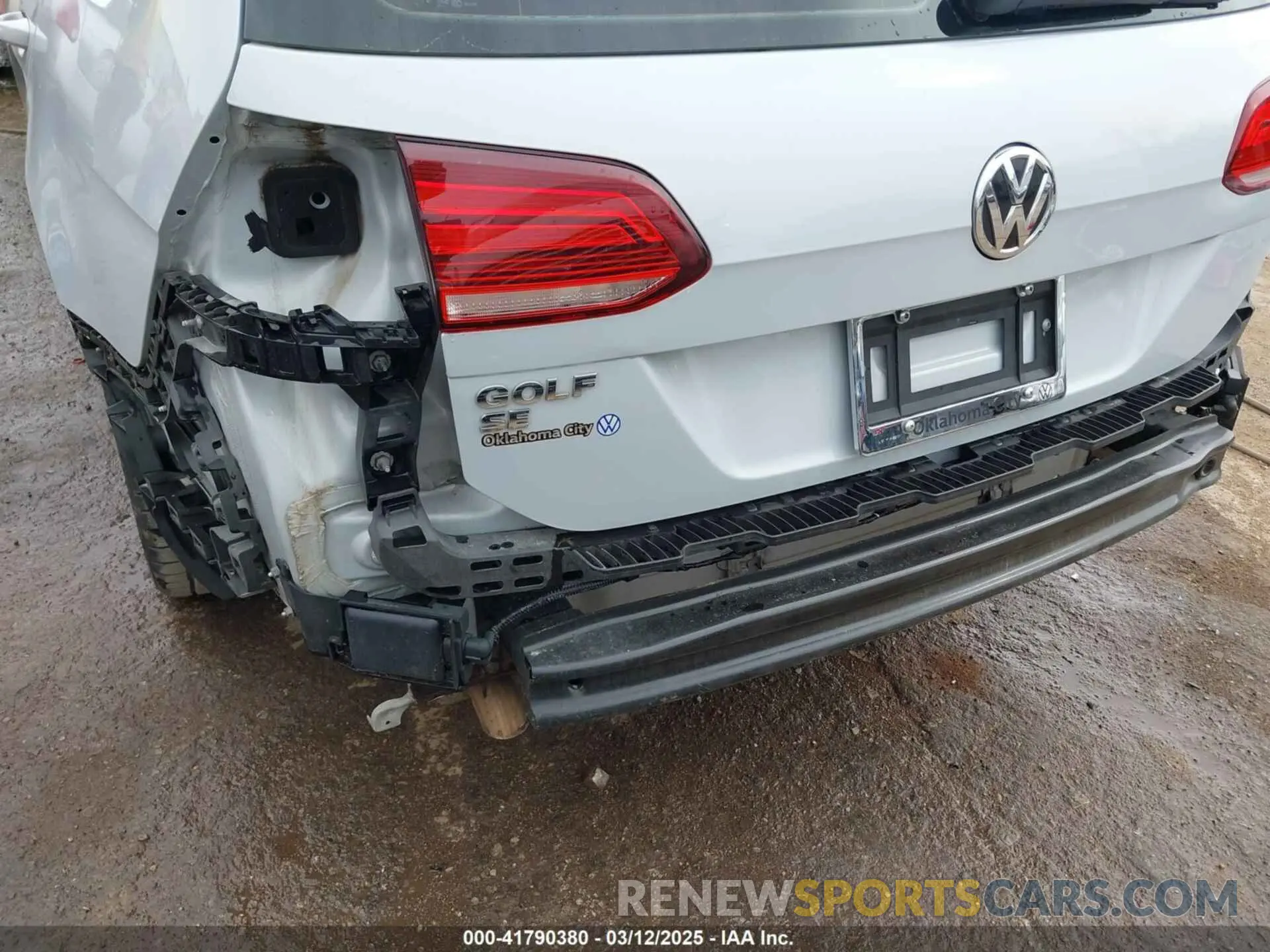 6 Photograph of a damaged car 3VWY57AU7KM502547 VOLKSWAGEN GOLF SPORTWAGEN 2019
