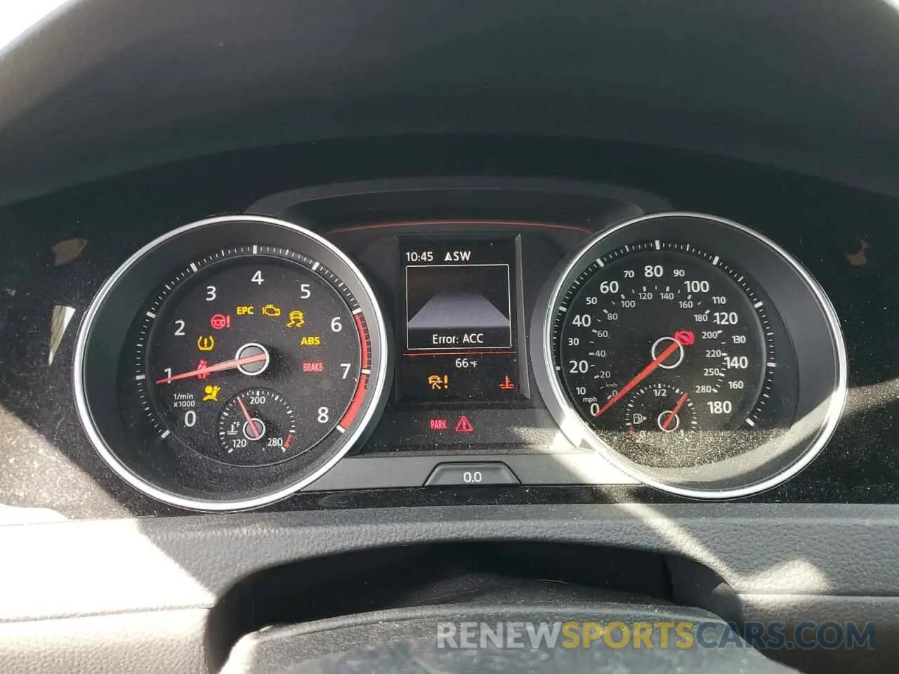 9 Photograph of a damaged car 3VW5T7AU4KM009725 VOLKSWAGEN GTI 2019