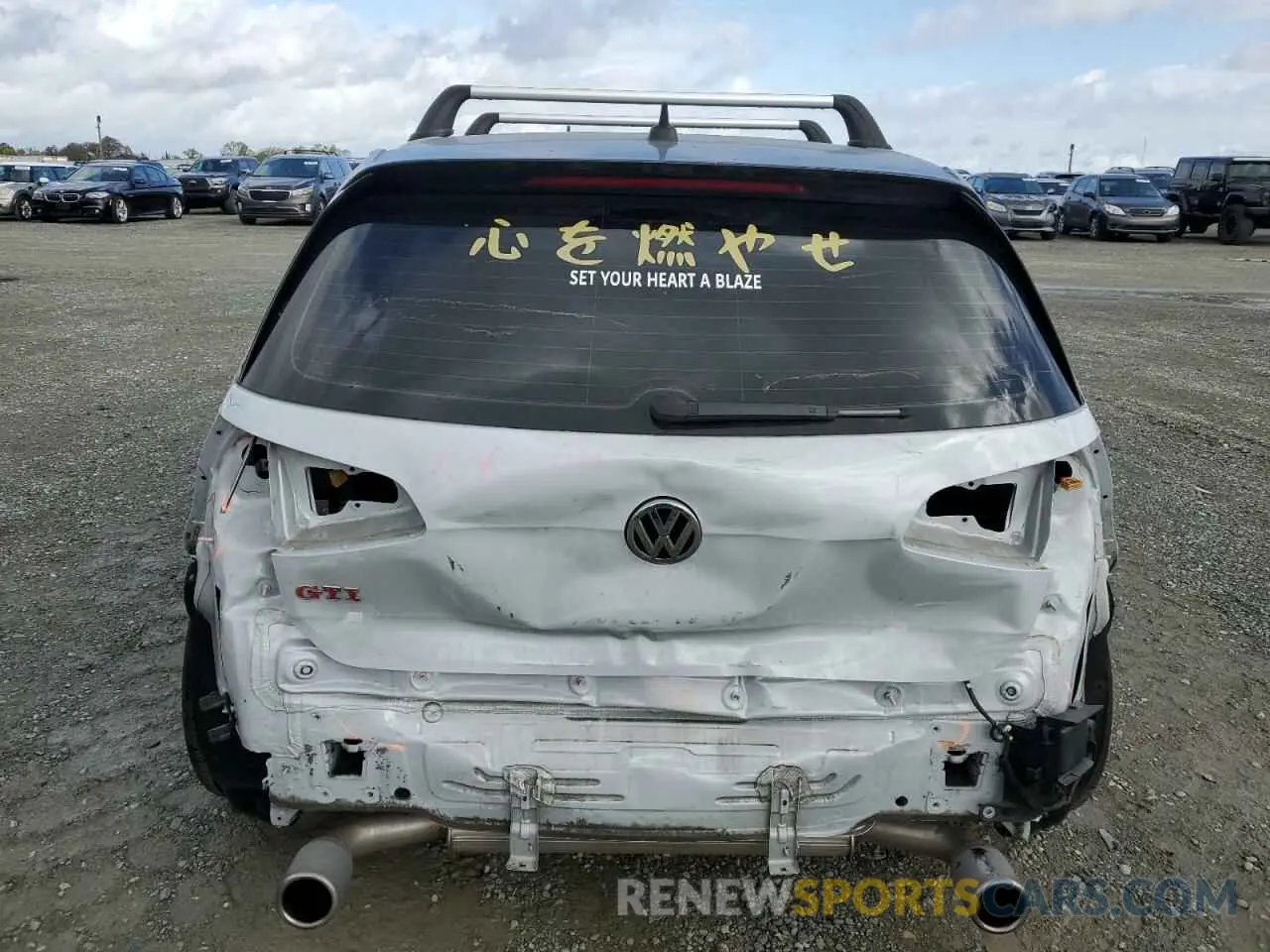 6 Photograph of a damaged car 3VW5T7AU4KM030347 VOLKSWAGEN GTI 2019