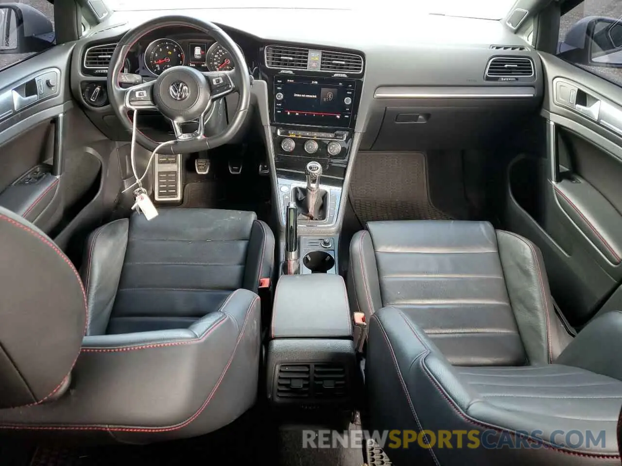 8 Photograph of a damaged car 3VW5T7AU4KM030347 VOLKSWAGEN GTI 2019