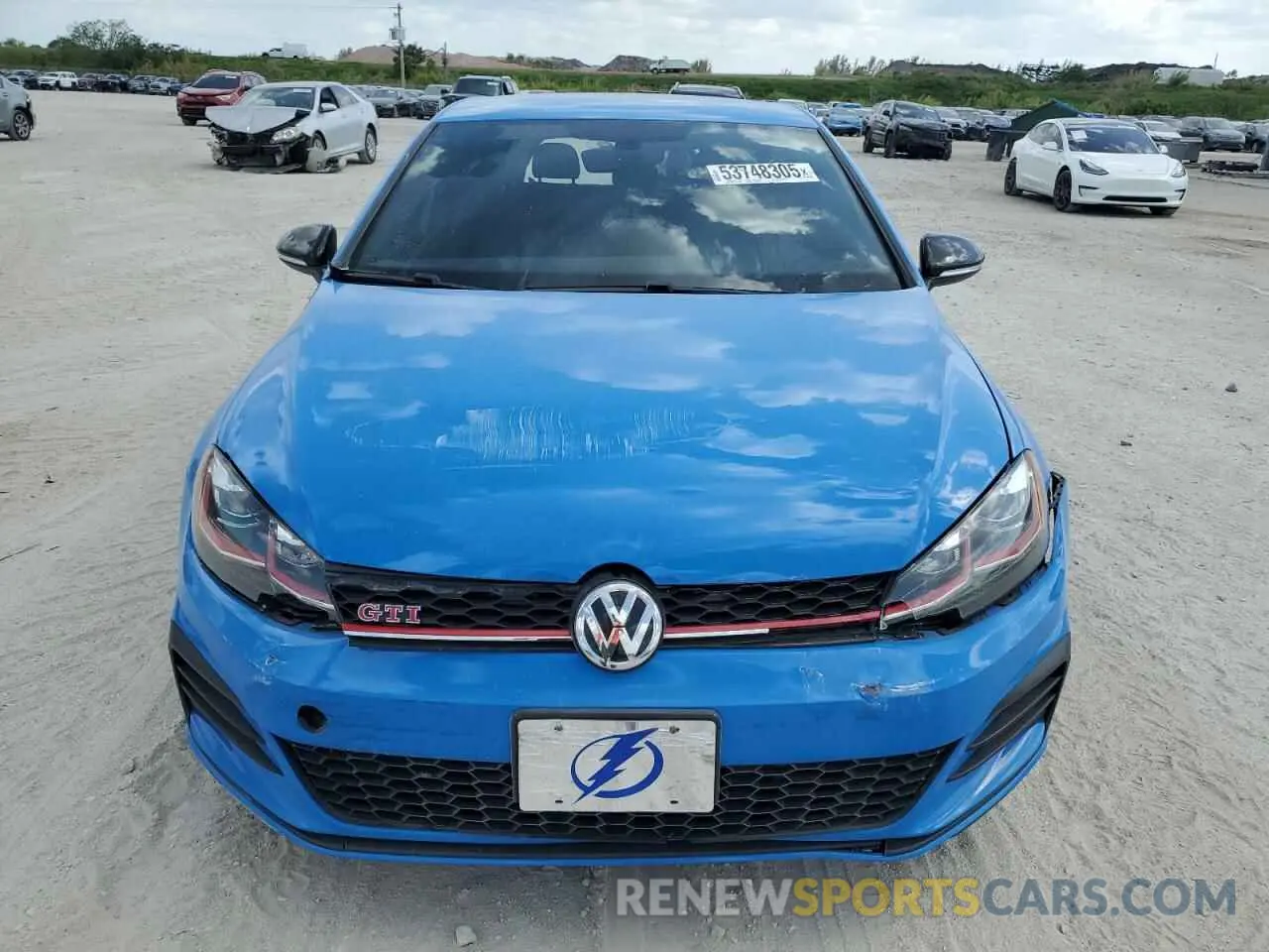 5 Photograph of a damaged car 3VW5T7AU8KM015673 VOLKSWAGEN GTI 2019