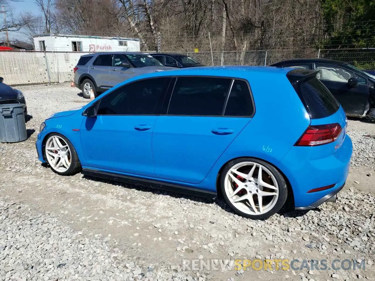 2 Photograph of a damaged car 3VW5T7AUXKM010944 VOLKSWAGEN GTI 2019