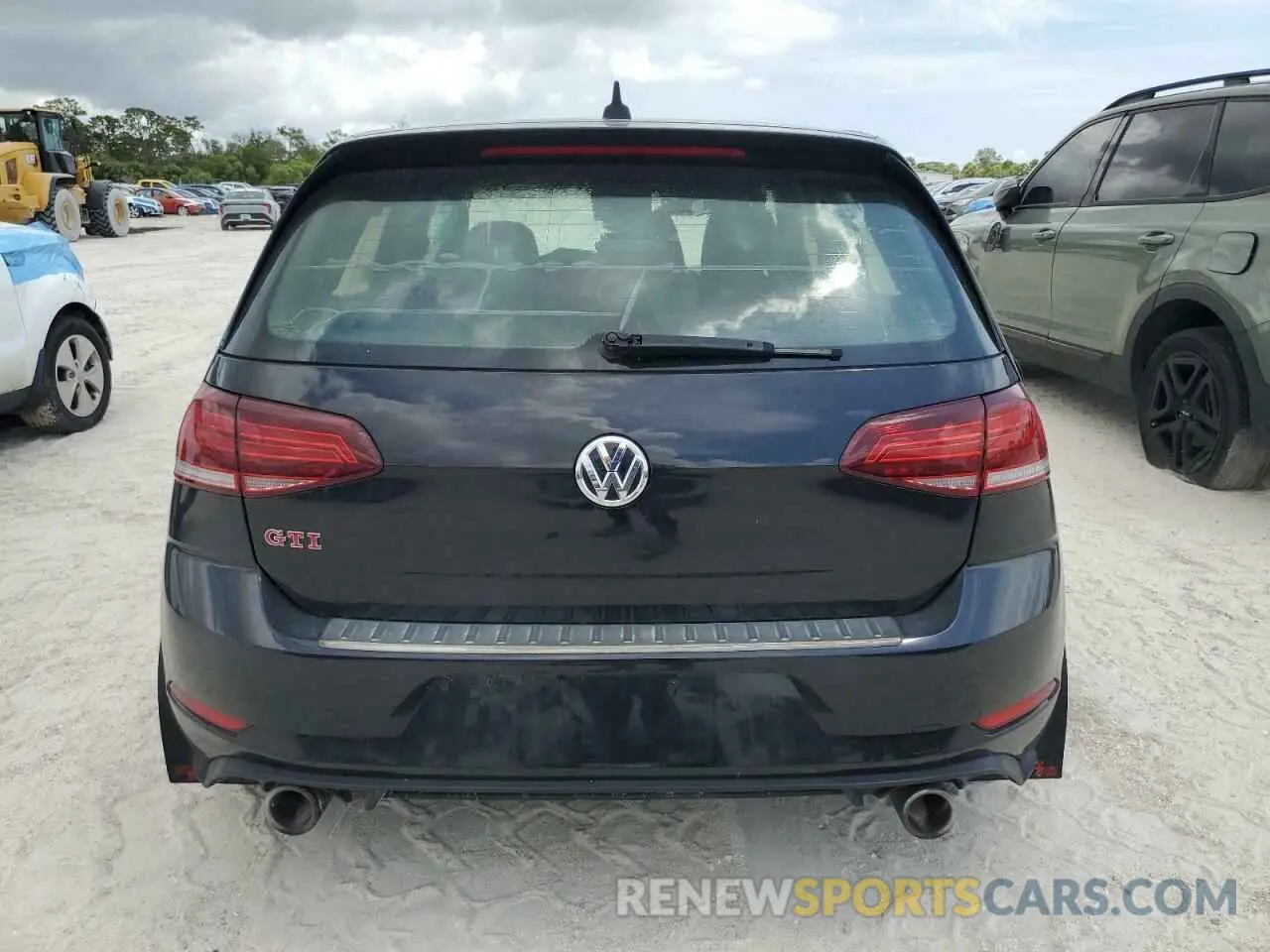 6 Photograph of a damaged car 3VW6T7AU3KM002222 VOLKSWAGEN GTI 2019