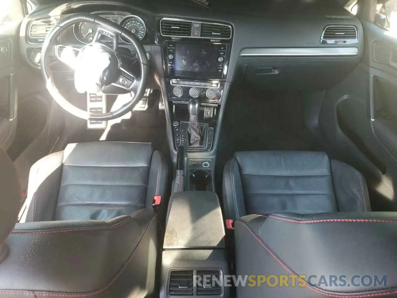 8 Photograph of a damaged car 3VW6T7AU3KM002222 VOLKSWAGEN GTI 2019