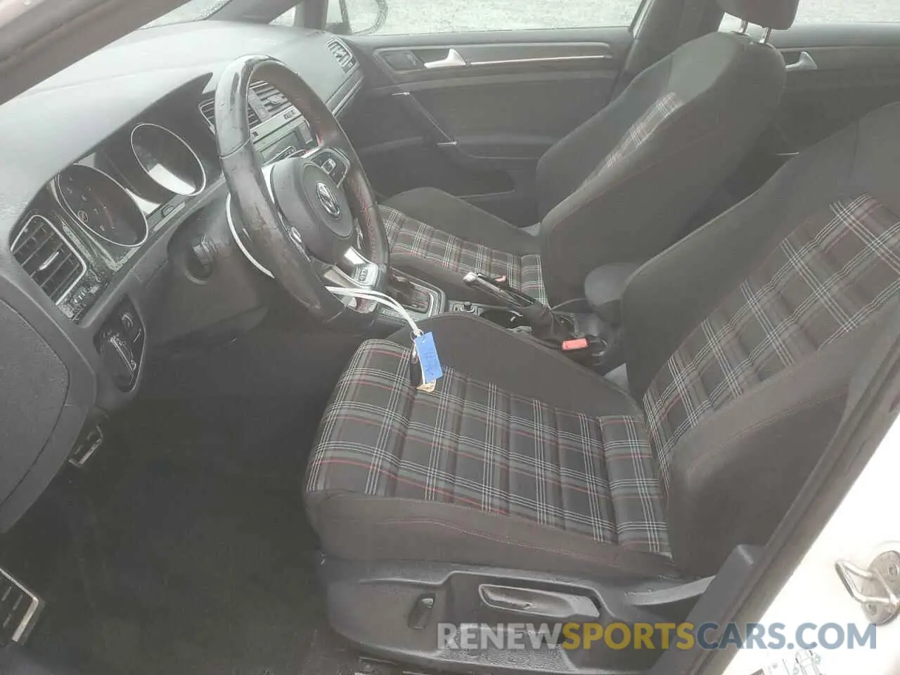 7 Photograph of a damaged car 3VW6T7AU6KM026482 VOLKSWAGEN GTI 2019