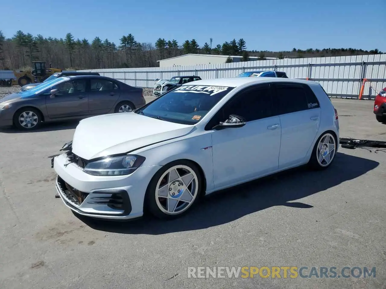 1 Photograph of a damaged car 3VW6T7AUXKM030969 VOLKSWAGEN GTI 2019