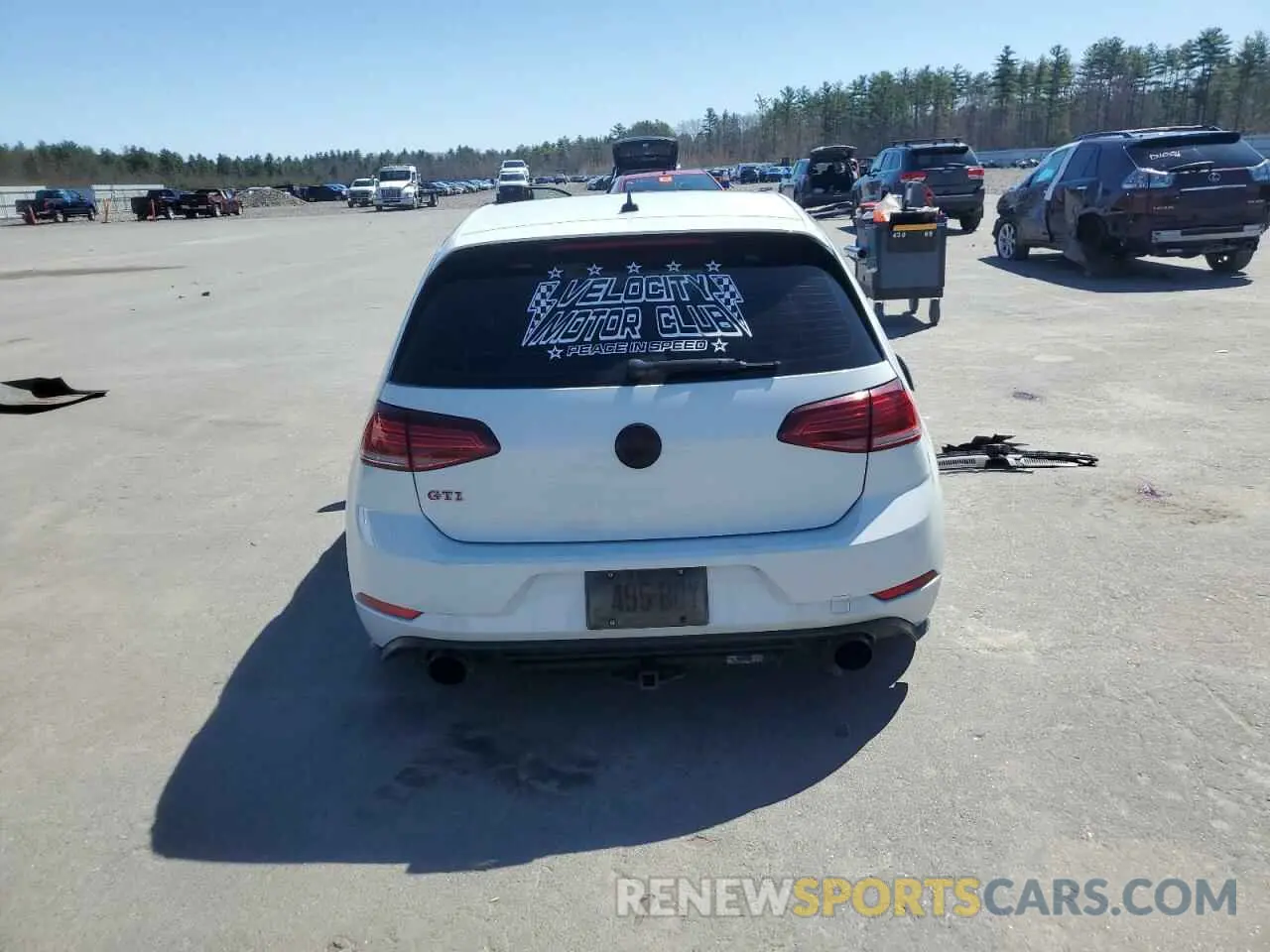 6 Photograph of a damaged car 3VW6T7AUXKM030969 VOLKSWAGEN GTI 2019