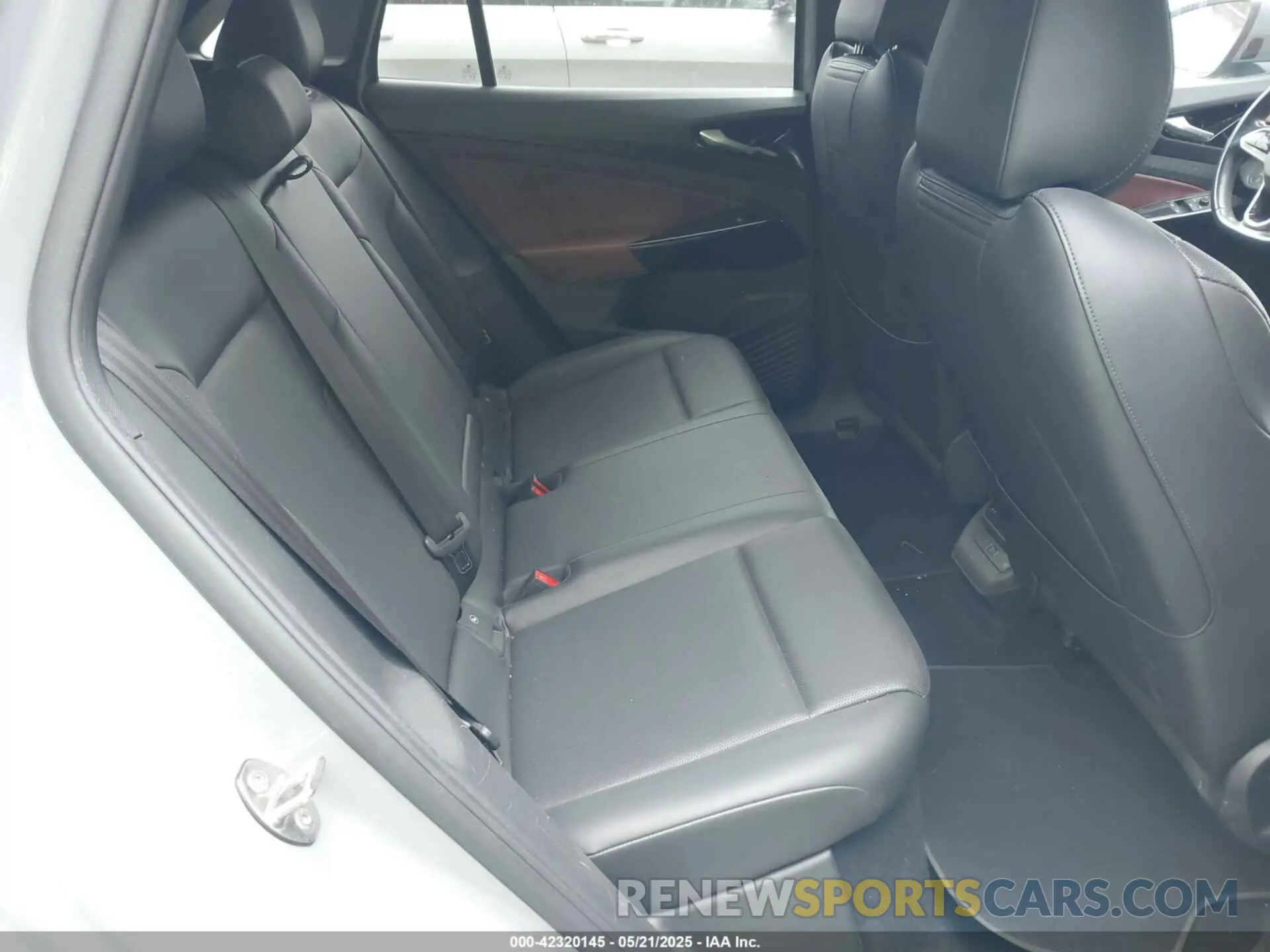 8 Photograph of a damaged car WVGKMPE26MP059322 VOLKSWAGEN ID.4 2021
