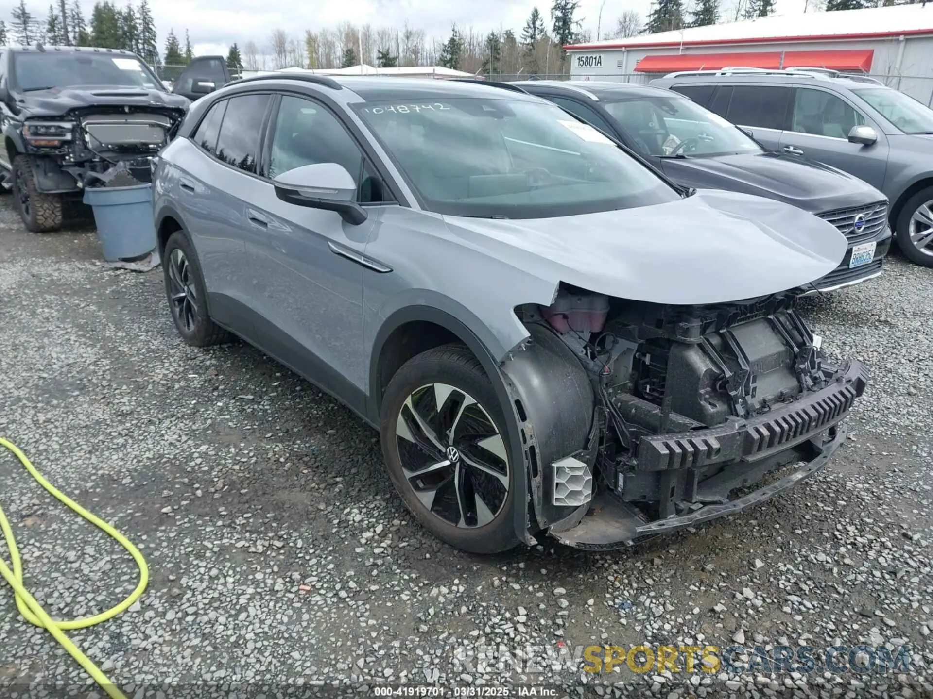1 Photograph of a damaged car WVGTMPE24MP058240 VOLKSWAGEN ID.4 2021
