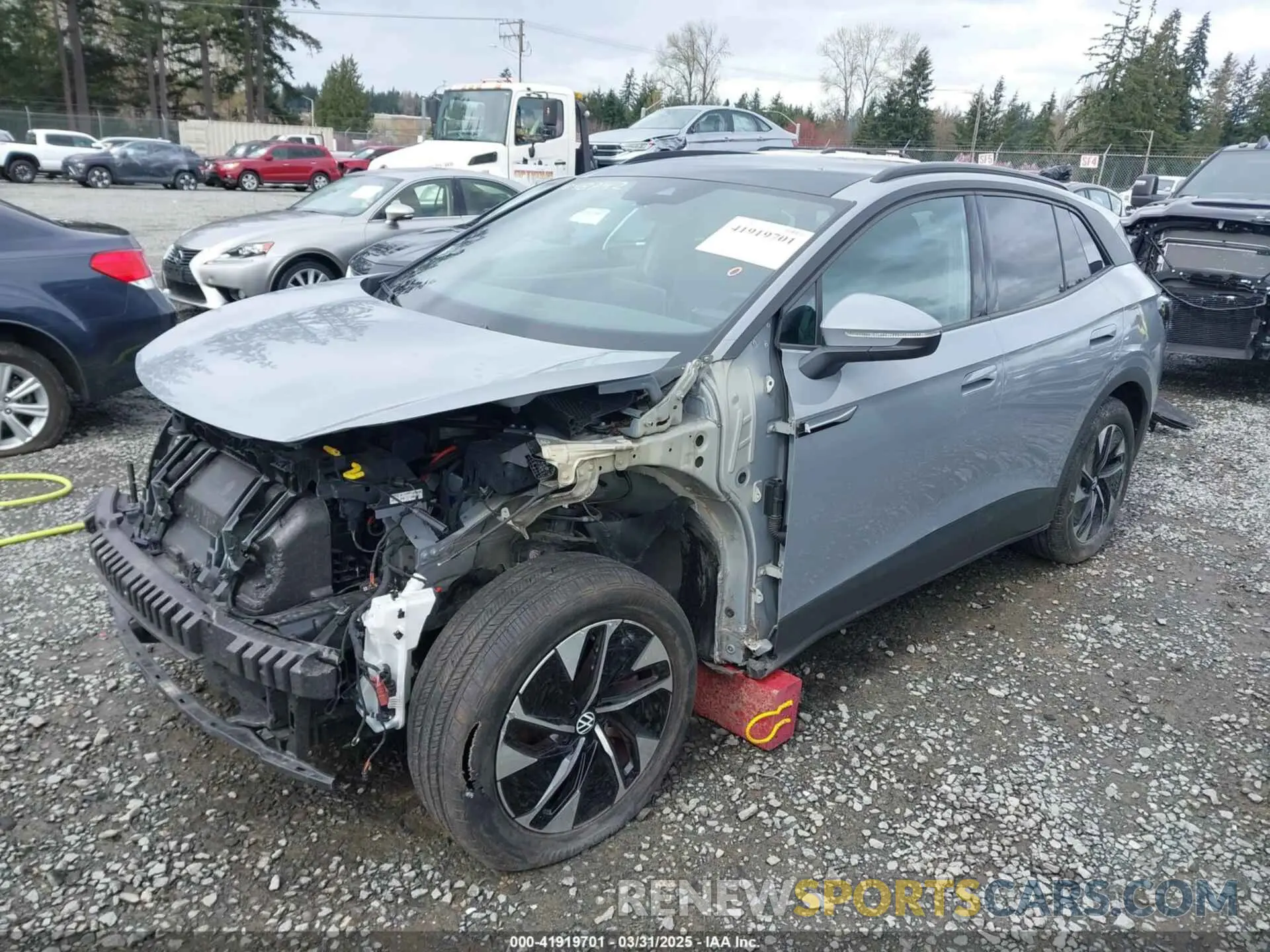 2 Photograph of a damaged car WVGTMPE24MP058240 VOLKSWAGEN ID.4 2021