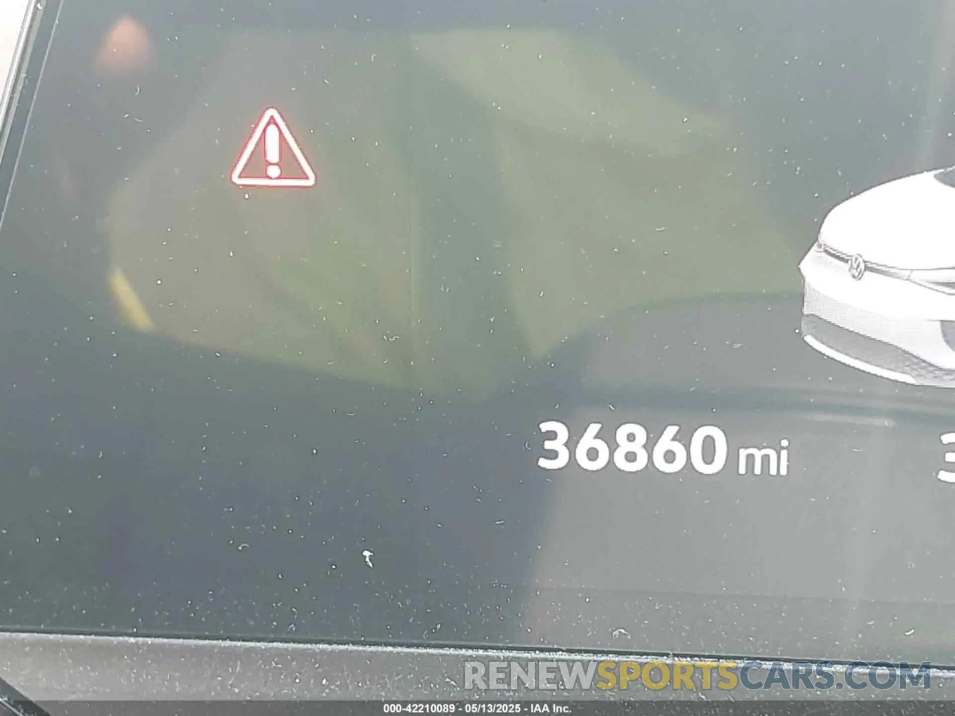 15 Photograph of a damaged car WVGGNPE24NP059968 VOLKSWAGEN ID.4 2022