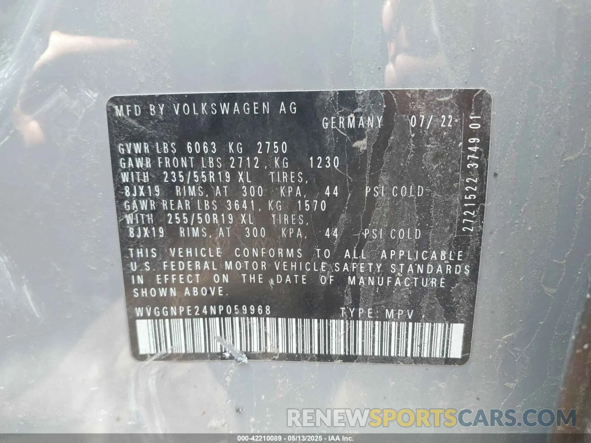 9 Photograph of a damaged car WVGGNPE24NP059968 VOLKSWAGEN ID.4 2022