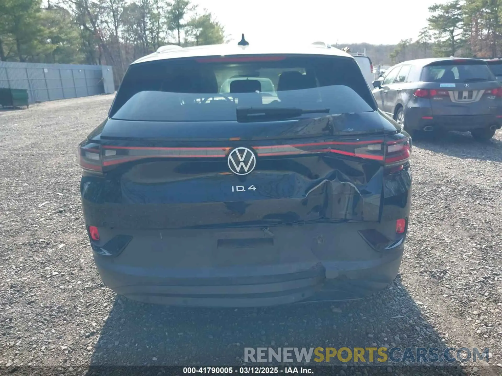 16 Photograph of a damaged car WVGJNPE2XNP067823 VOLKSWAGEN ID.4 2022