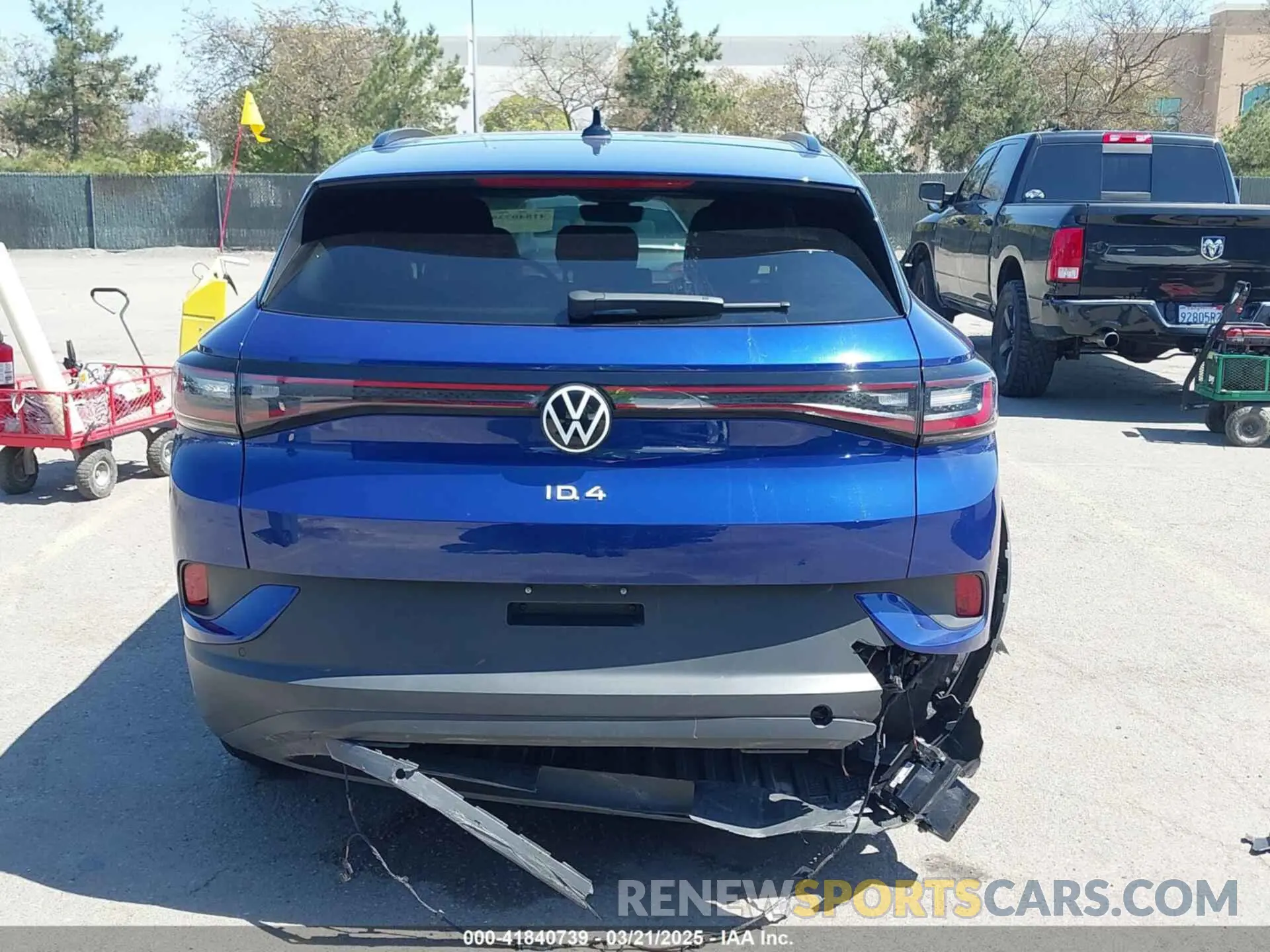 16 Photograph of a damaged car WVGTMPE21NP063199 VOLKSWAGEN ID.4 2022