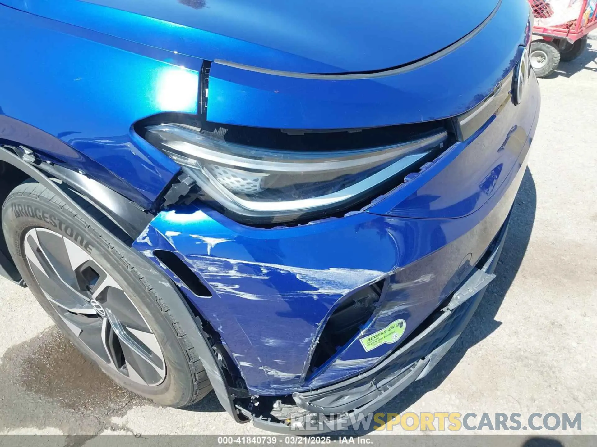 6 Photograph of a damaged car WVGTMPE21NP063199 VOLKSWAGEN ID.4 2022