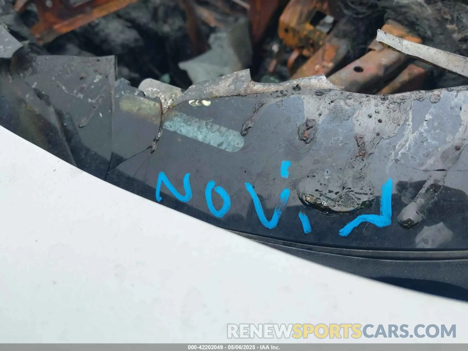 9 Photograph of a damaged car WVGTMPE29NP045047 VOLKSWAGEN ID.4 2022