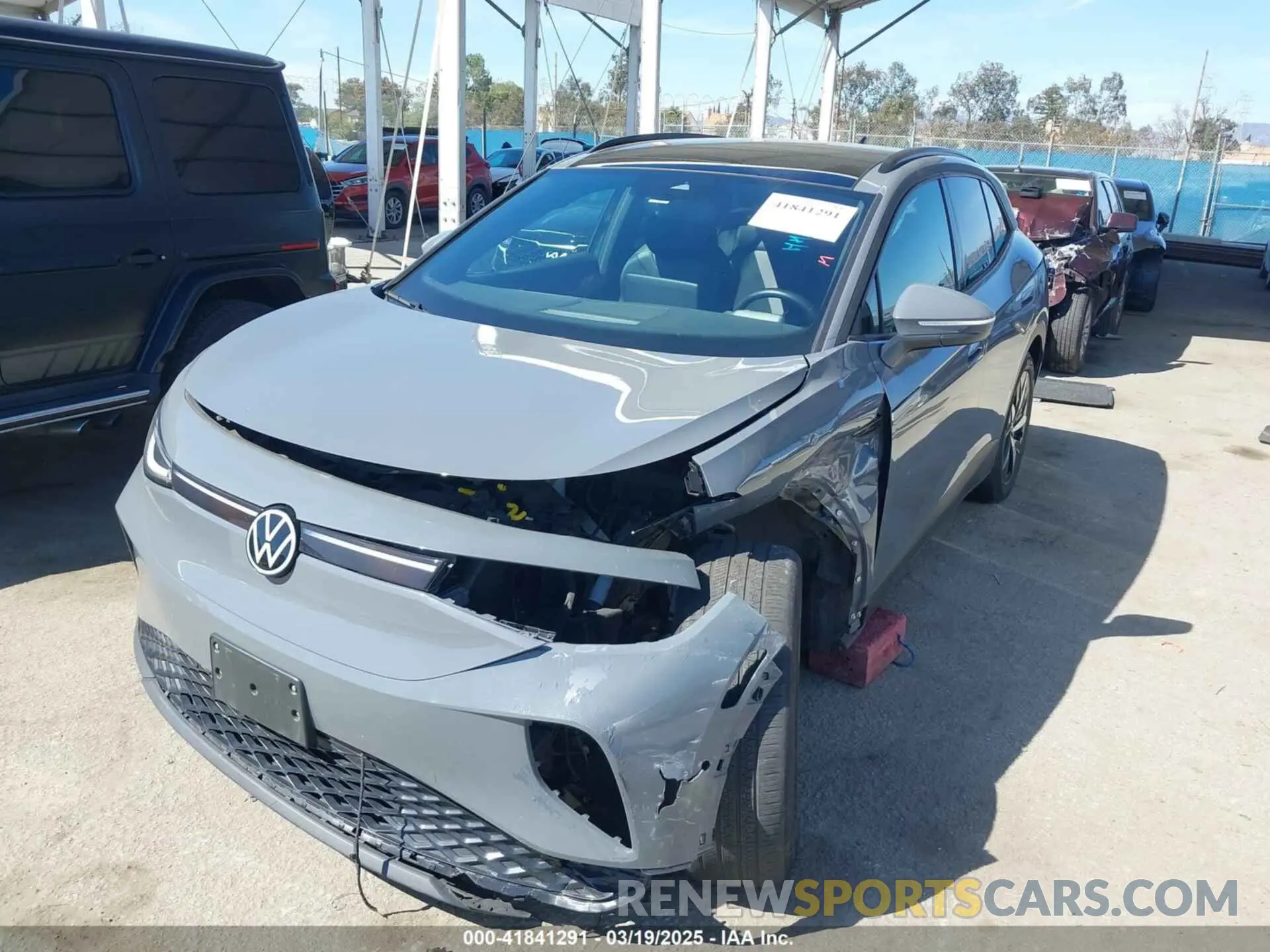2 Photograph of a damaged car 1V25MPE81PC032464 VOLKSWAGEN ID.4 2023