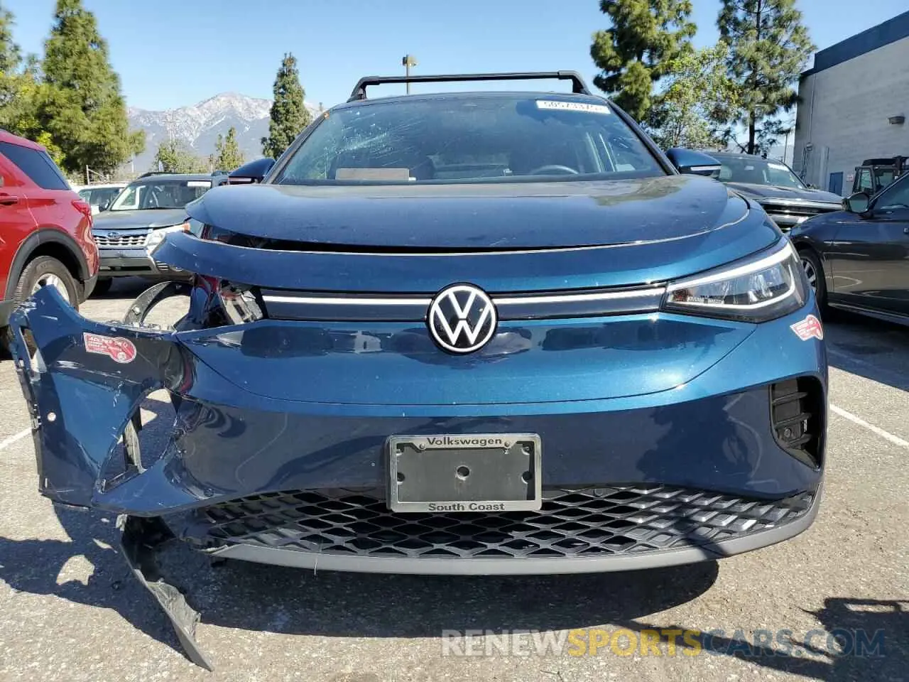 5 Photograph of a damaged car 1V2BMPE83PC055554 VOLKSWAGEN ID.4 2023