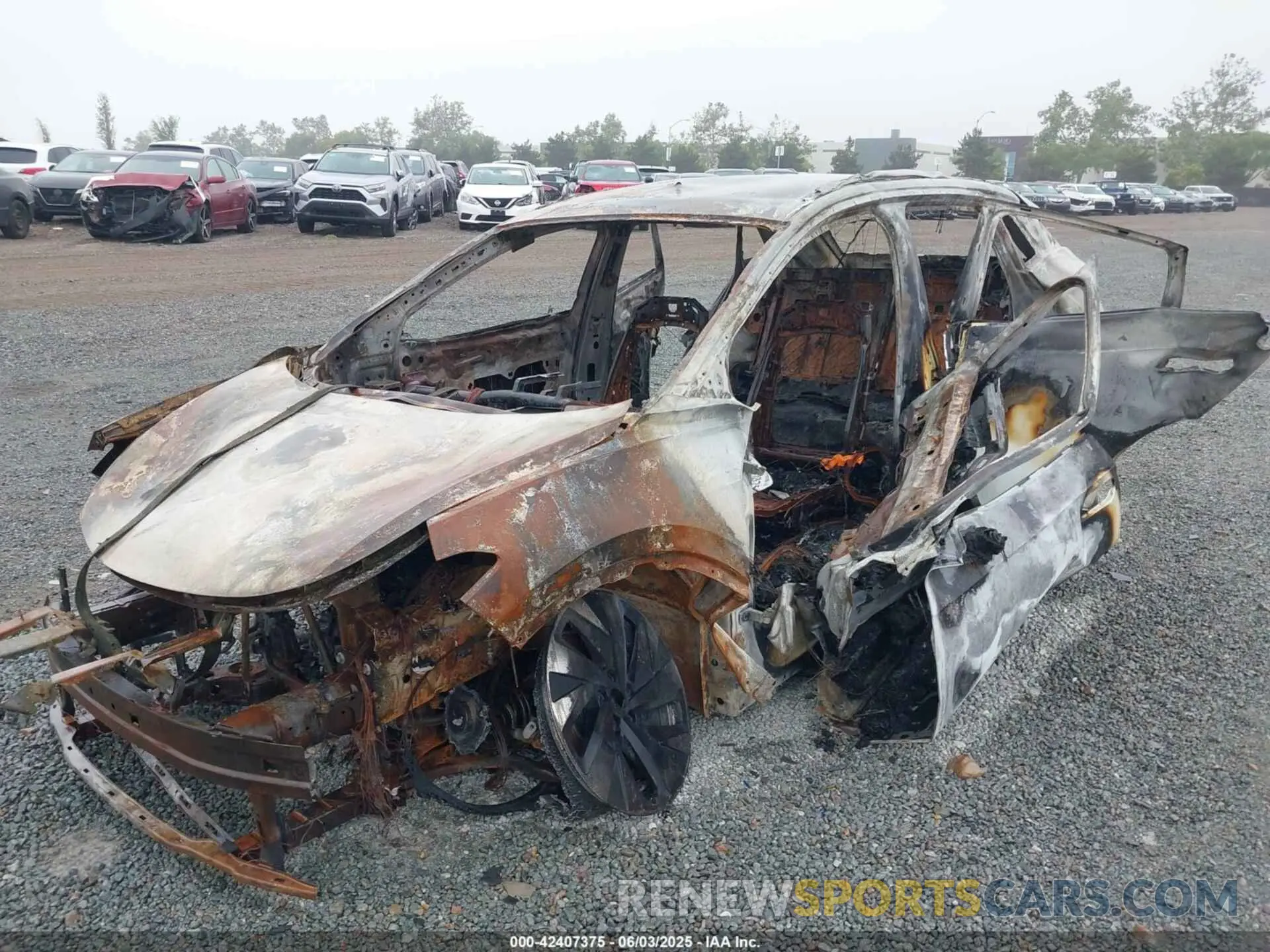 6 Photograph of a damaged car 1V2BMPE8XPC054871 VOLKSWAGEN ID.4 2023