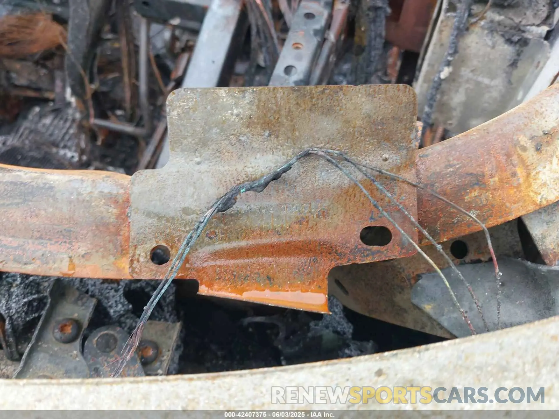 8 Photograph of a damaged car 1V2BMPE8XPC054871 VOLKSWAGEN ID.4 2023