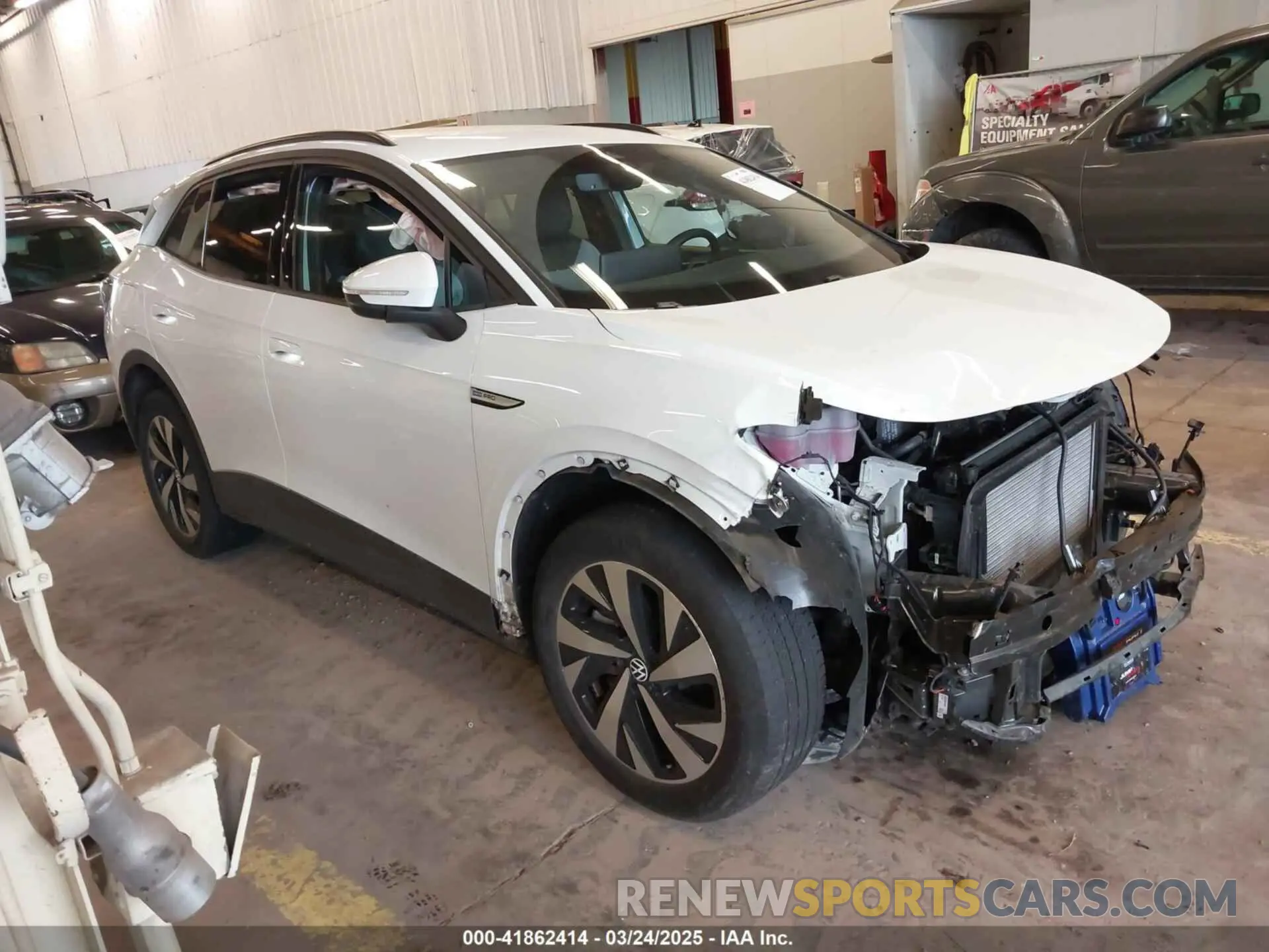 1 Photograph of a damaged car 1V2DNPE83PC033639 VOLKSWAGEN ID.4 2023