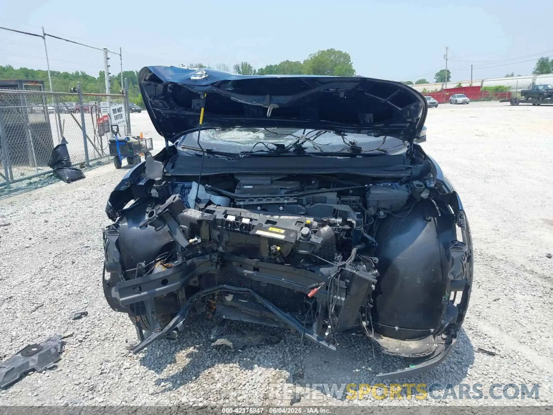 12 Photograph of a damaged car 1V2DNPE85PC036896 VOLKSWAGEN ID.4 2023