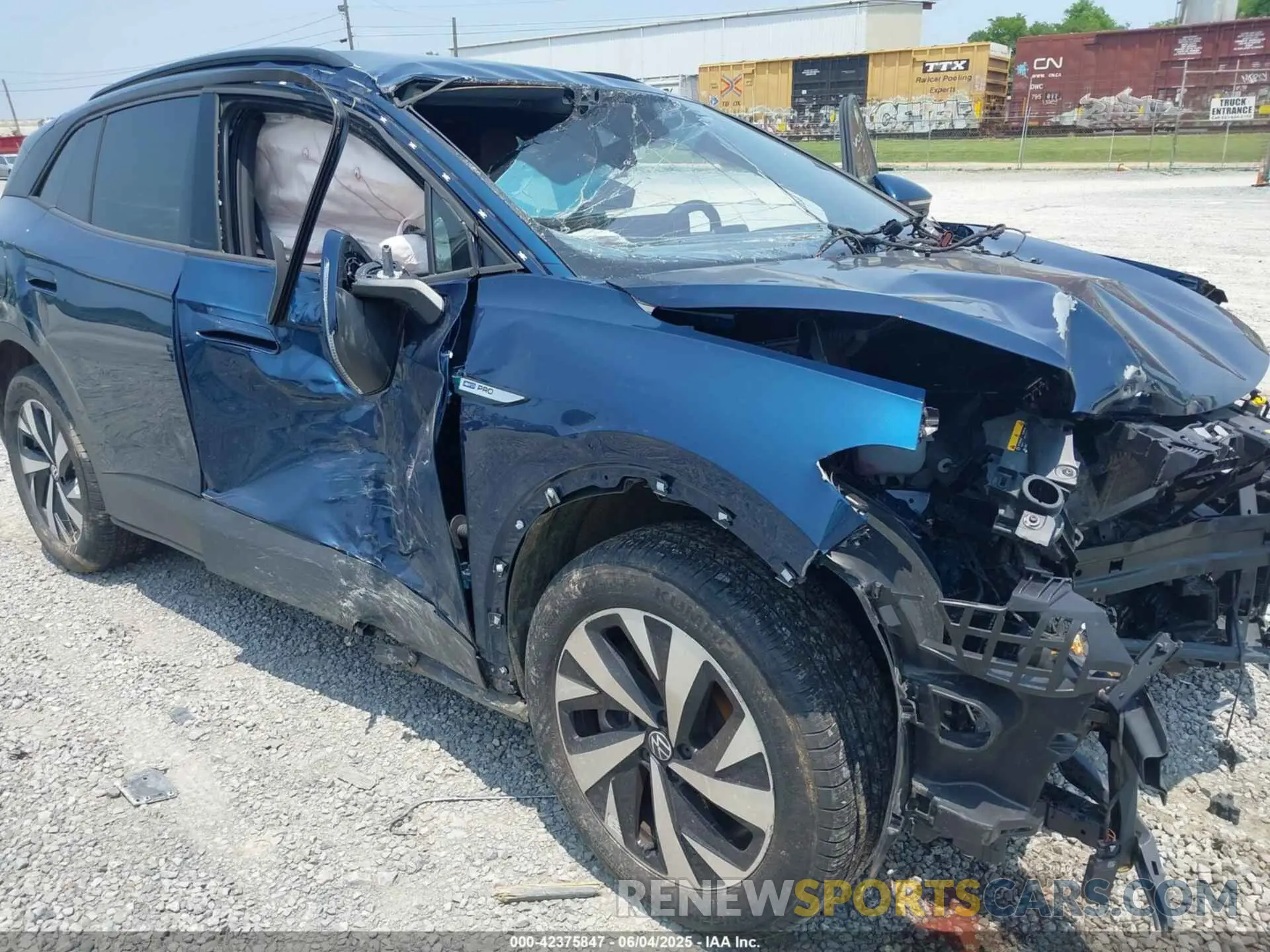20 Photograph of a damaged car 1V2DNPE85PC036896 VOLKSWAGEN ID.4 2023