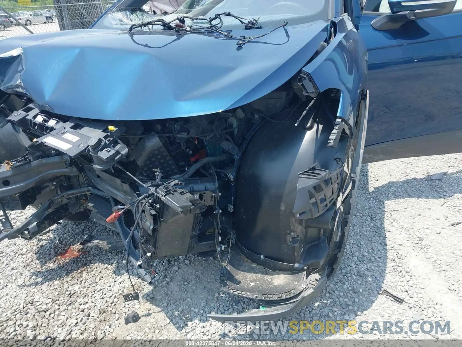 22 Photograph of a damaged car 1V2DNPE85PC036896 VOLKSWAGEN ID.4 2023